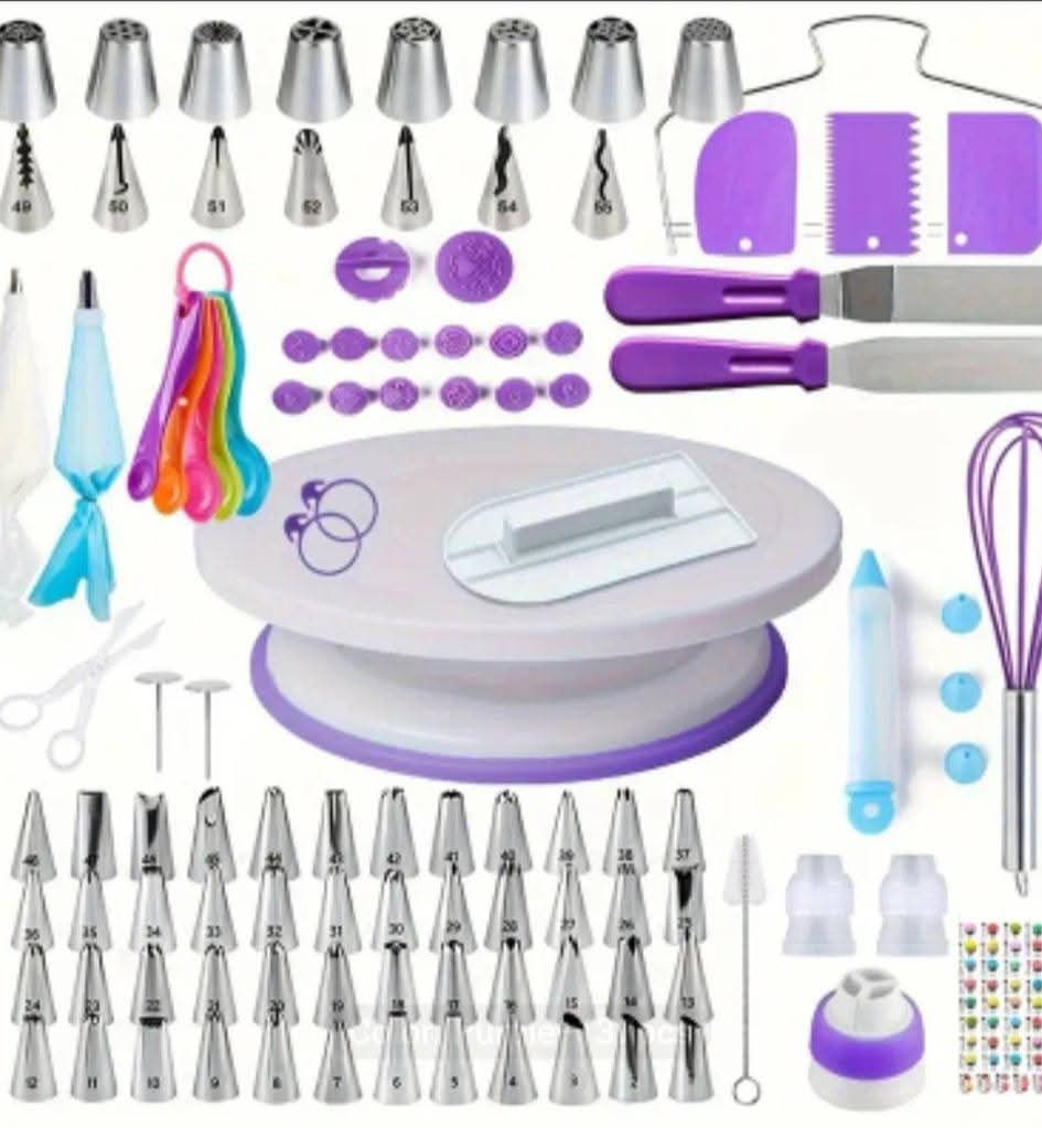 137 Piece Cake Decorating Kit with Turntable_1