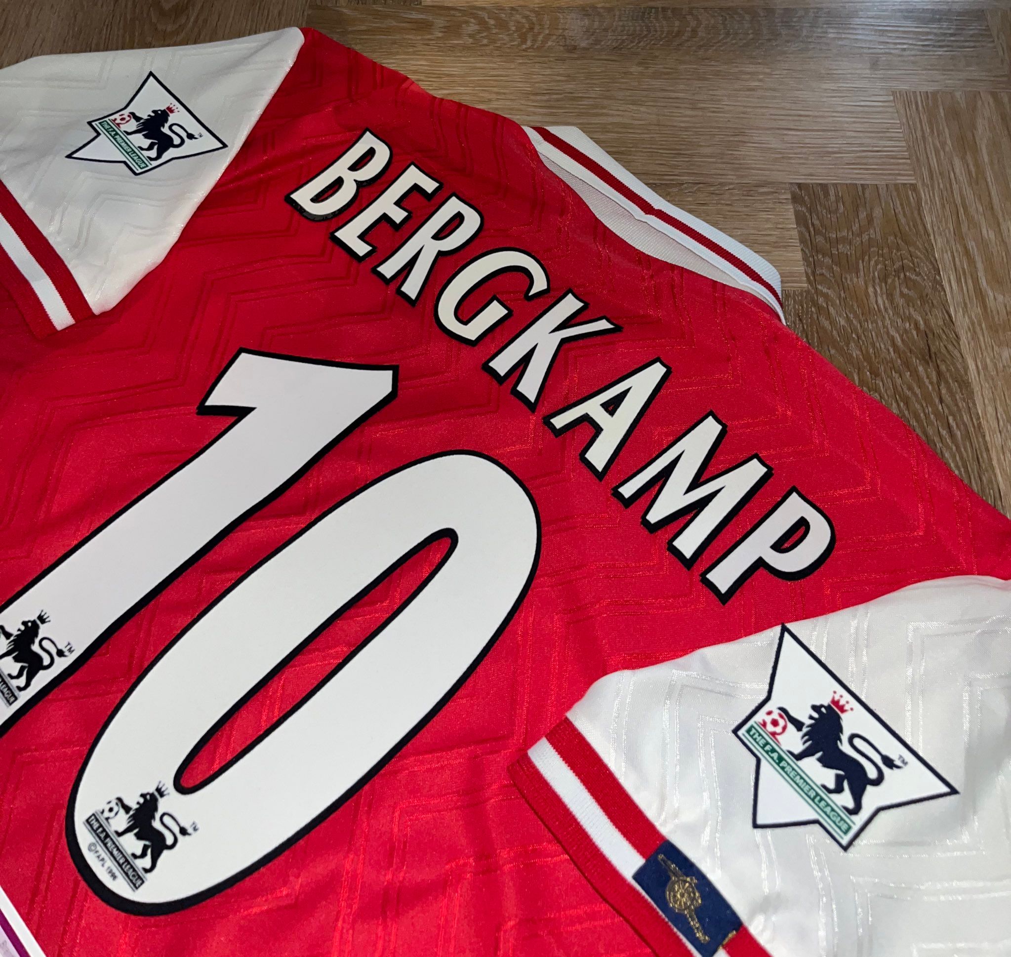 Arsenal 1997/98 Home Shirt (Red/ white)_5