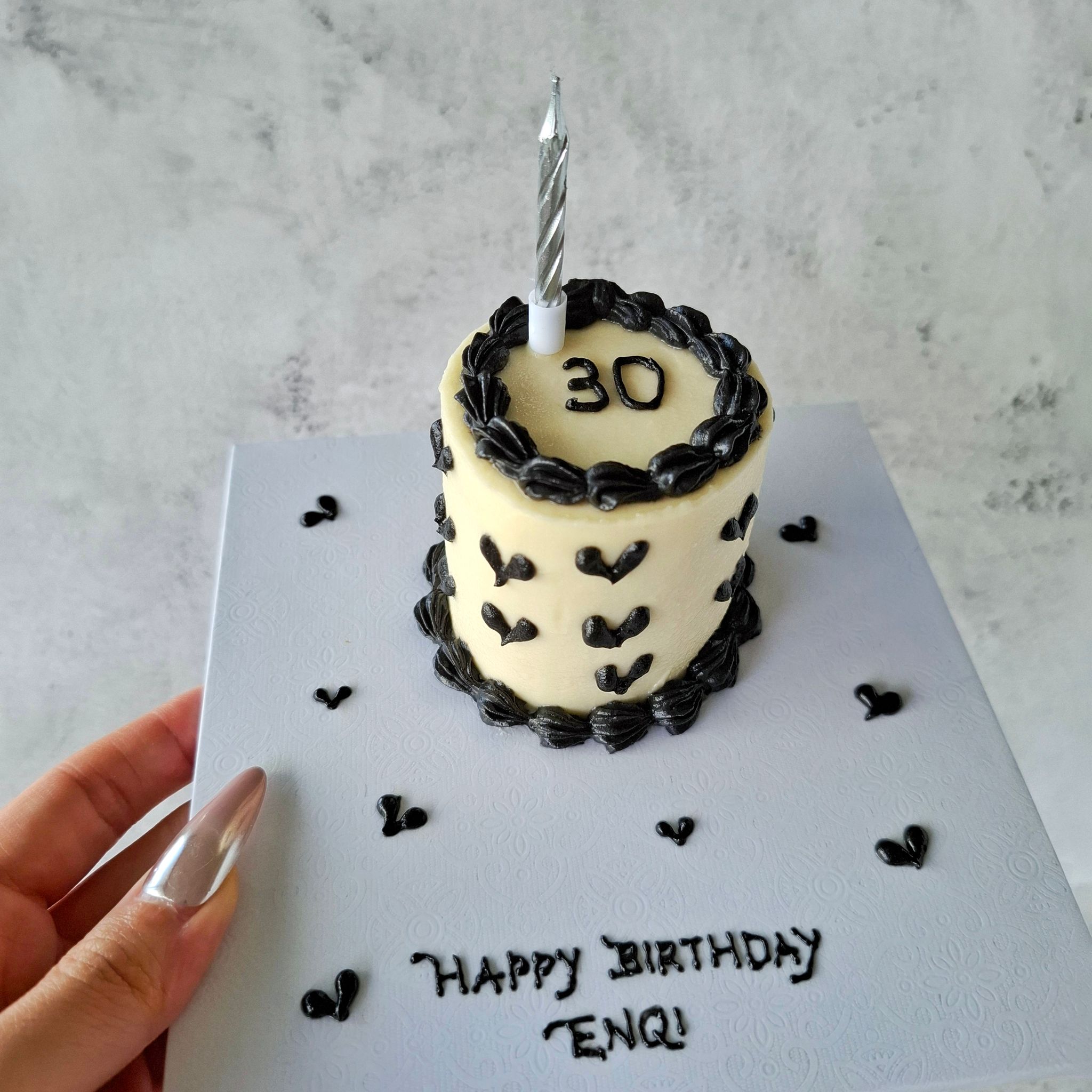2 Inch Petite Cakes_5
