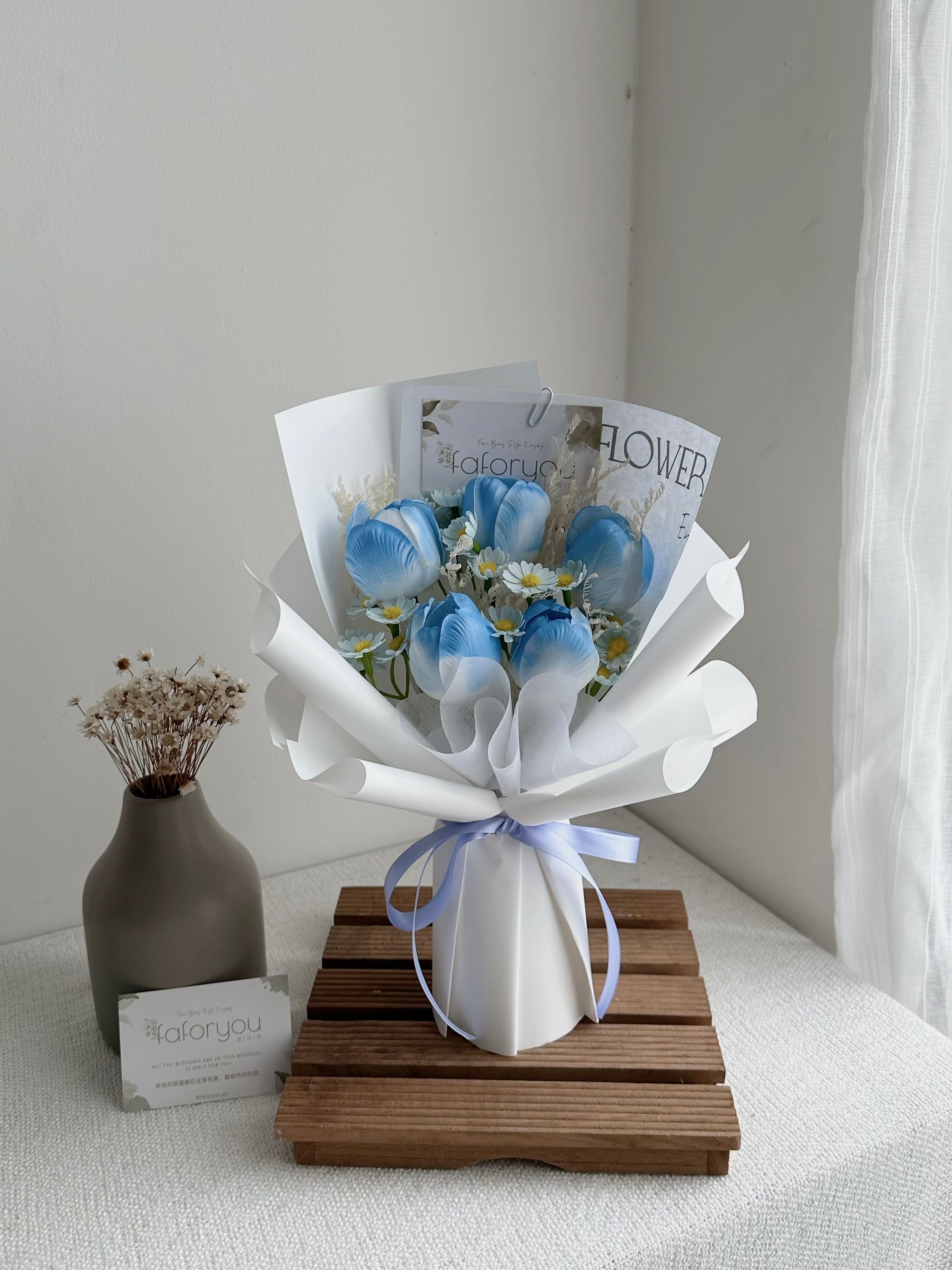 5 Stalk Soap Tulip Bouquet _0