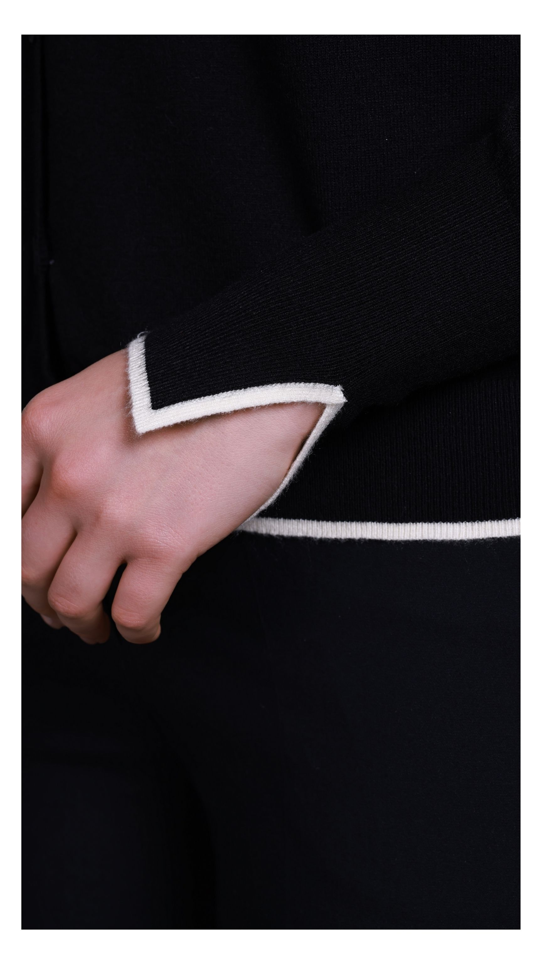 SMP2708 - BLACK/IVORY_2