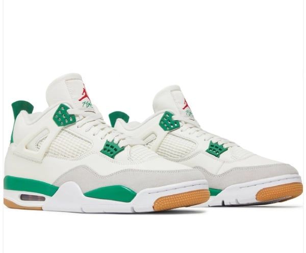Nike SB x Air Jordan 4 Retro SP Pine Green_3