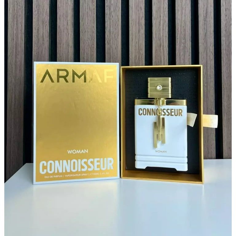 CONNOISSEUR WOMAN_0