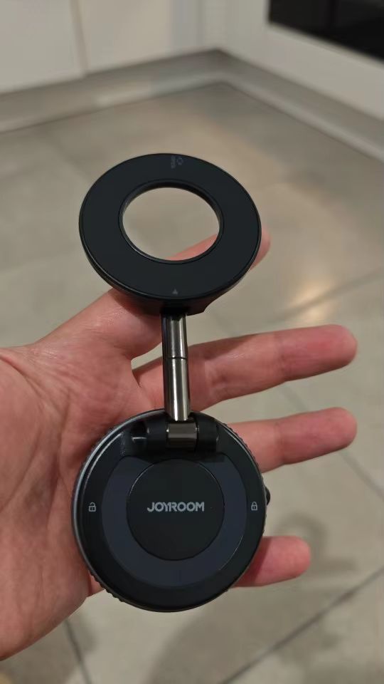 🚗 حامل هاتف السيارة المغناطيسي من Joyroom – دوران 360° مع دعامة معدنية قوية_5