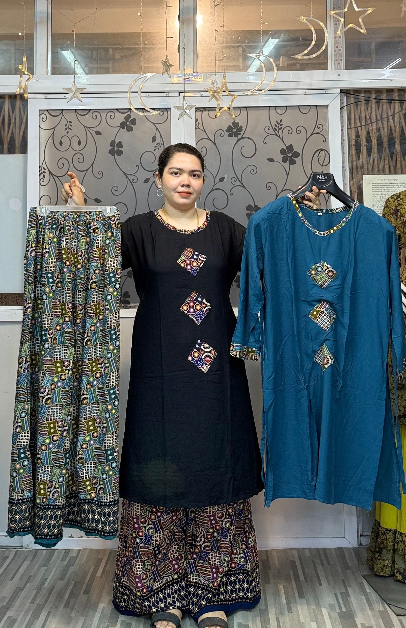 Local Dress _4