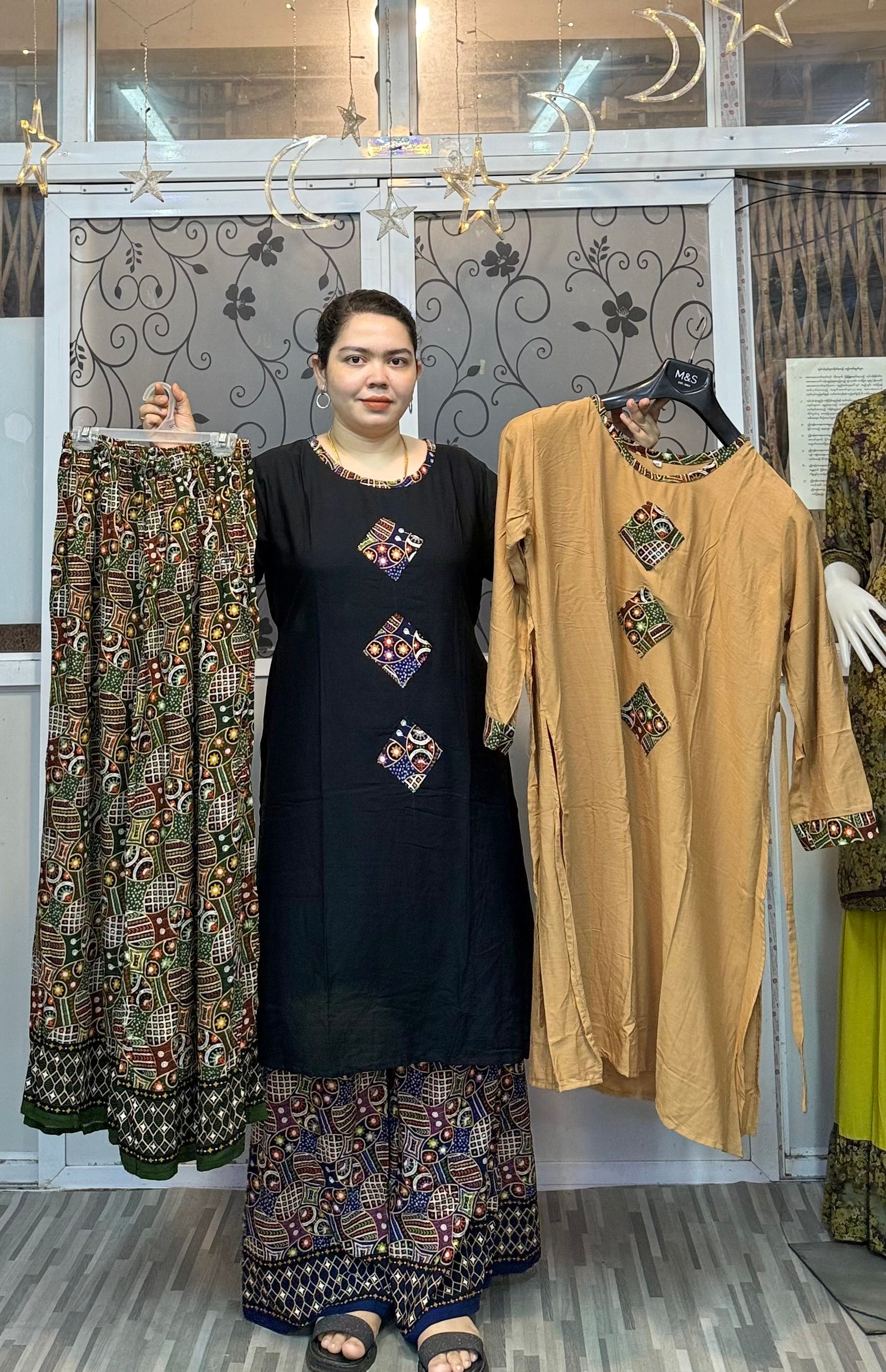 Local Dress _5