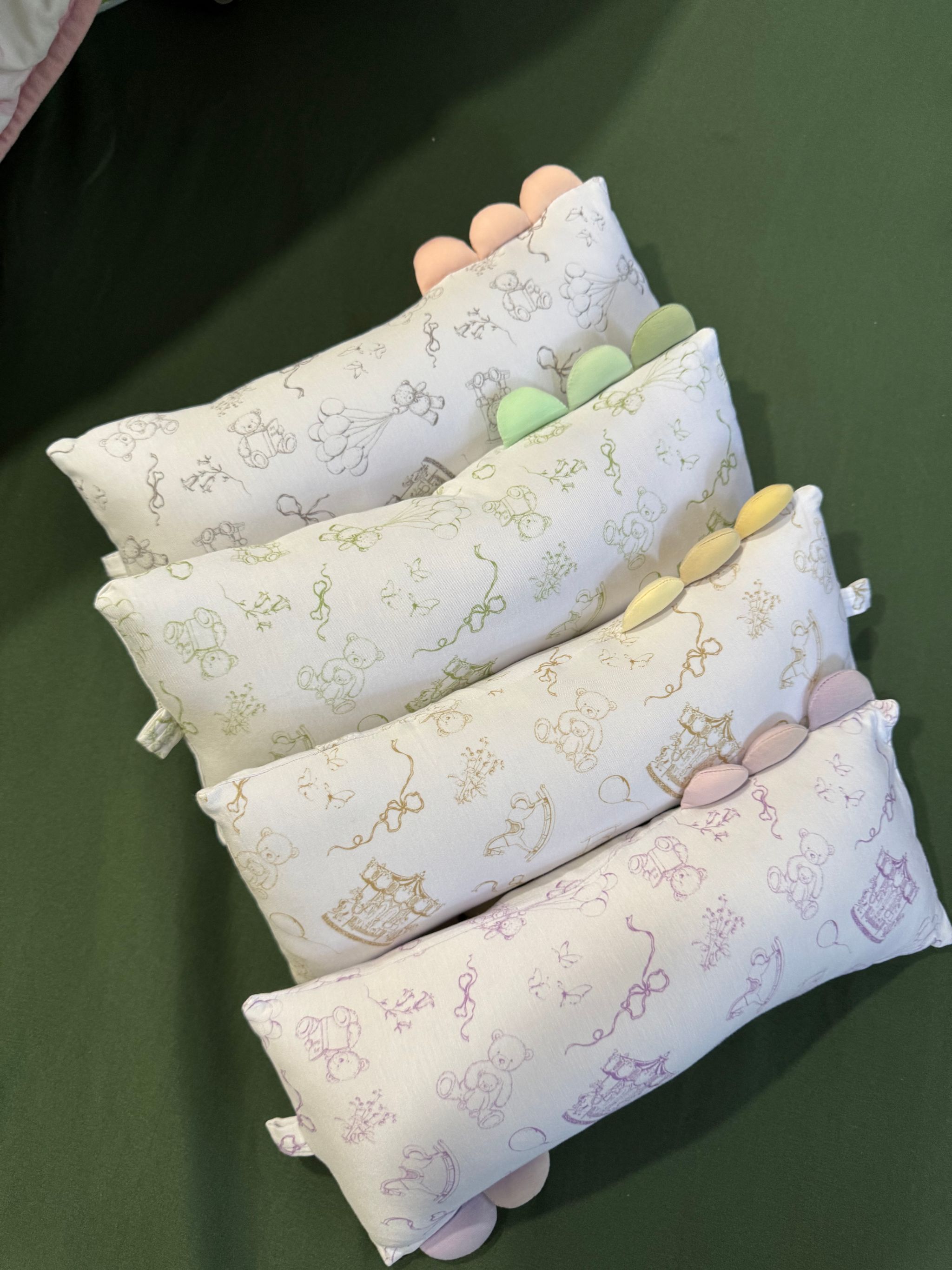Balanced Bundle — 3 L + 3 XL Pillows_15