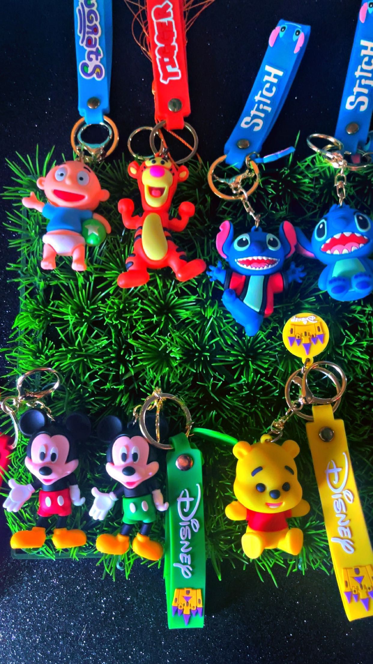 MOM-ments Characters_2