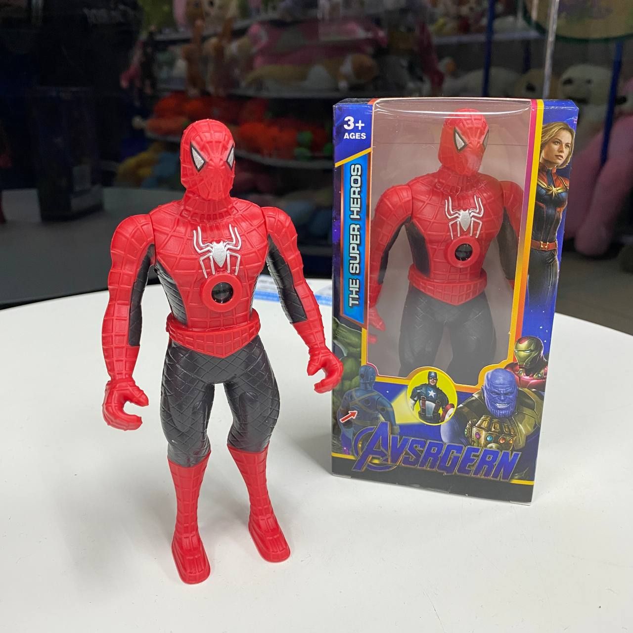 AVENGER FIGURE TOY_2