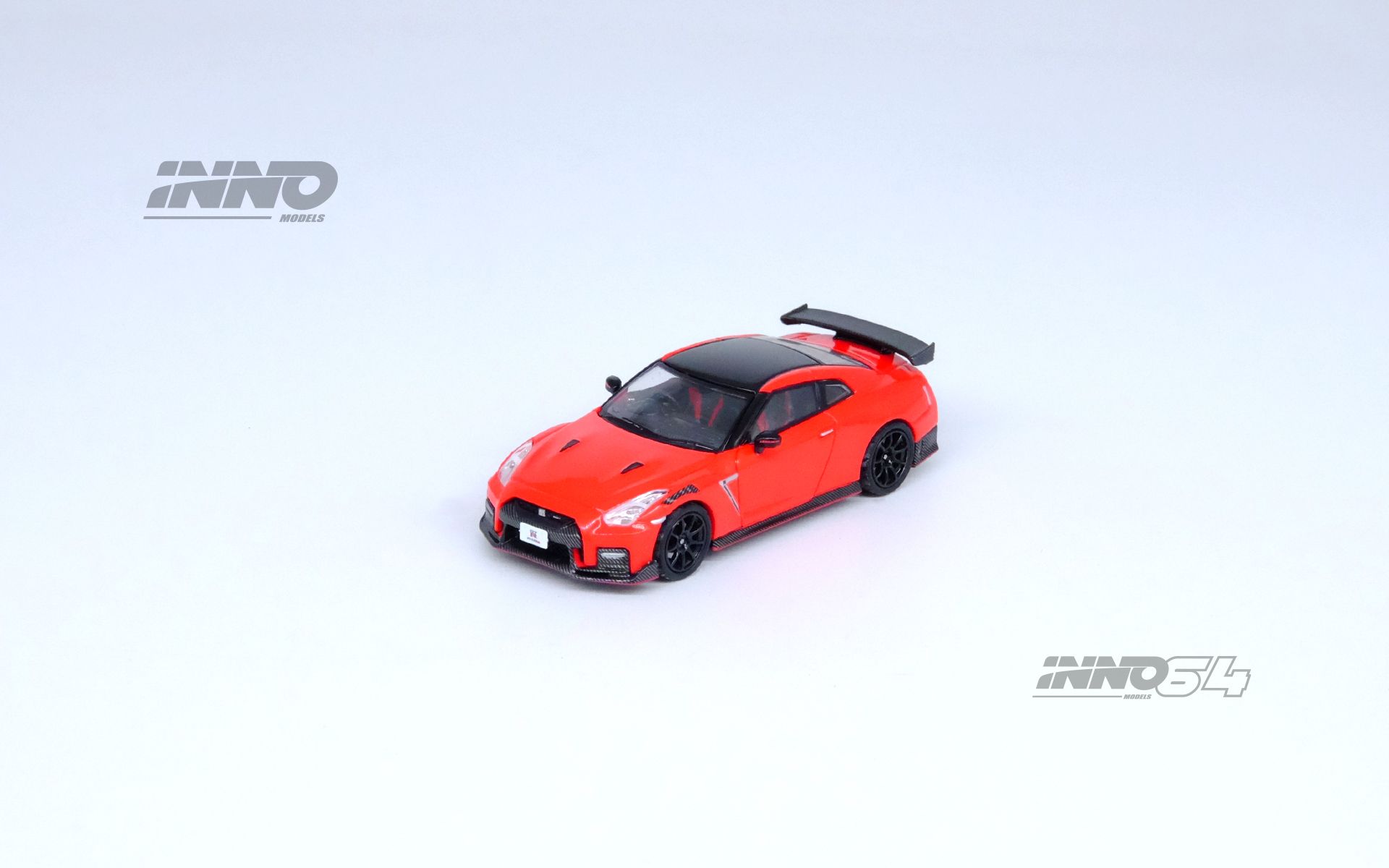 INNO MODEL 1/64 NISSAN GT-R (R35) NISMO - RED WITH BLACK HOOD_2