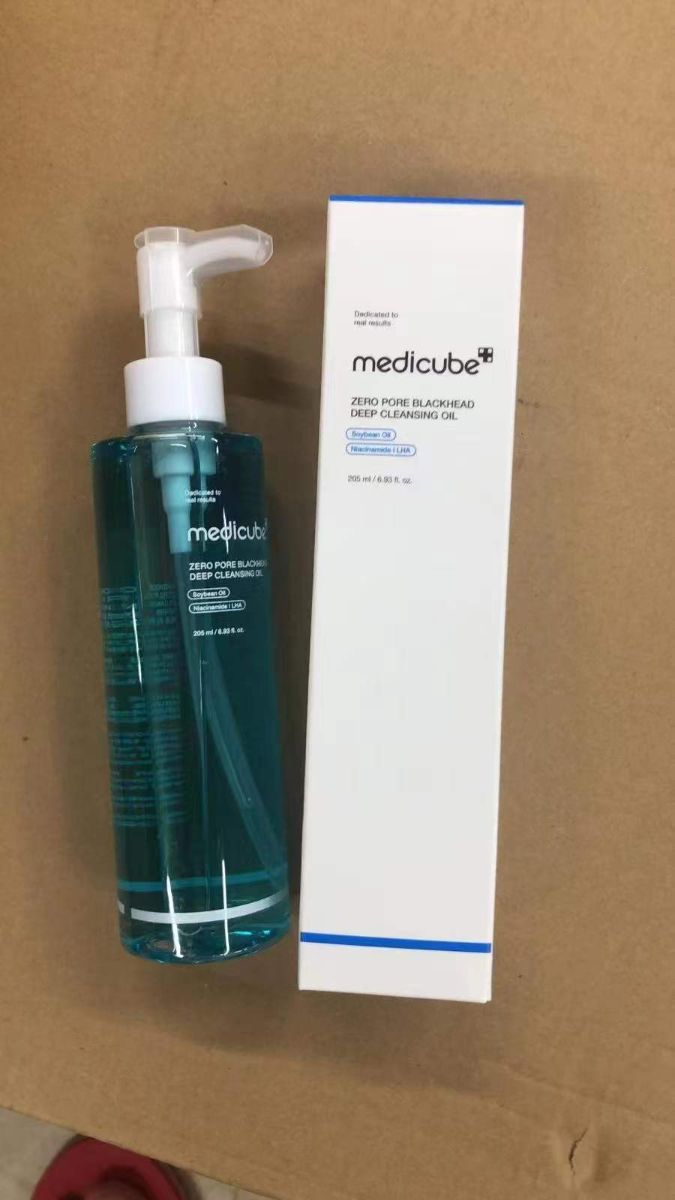 Medicube Zero Pore Blackhead Deep Cleansing Oil 205ml_0
