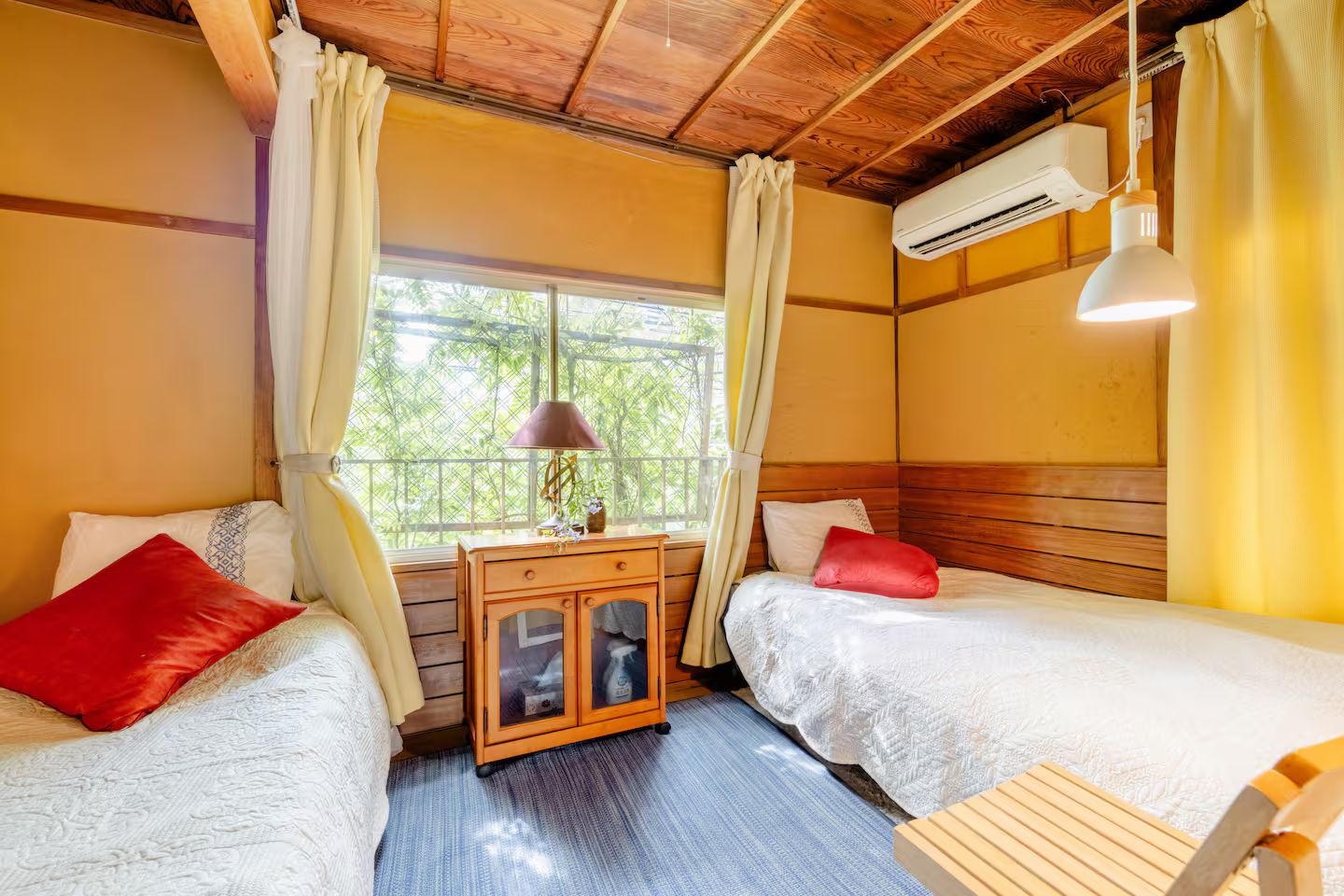 Apartment in Almaty | 2 guests • 1 bedroom • 1 bed • 1 bath ｜# ID (公寓模板)_3