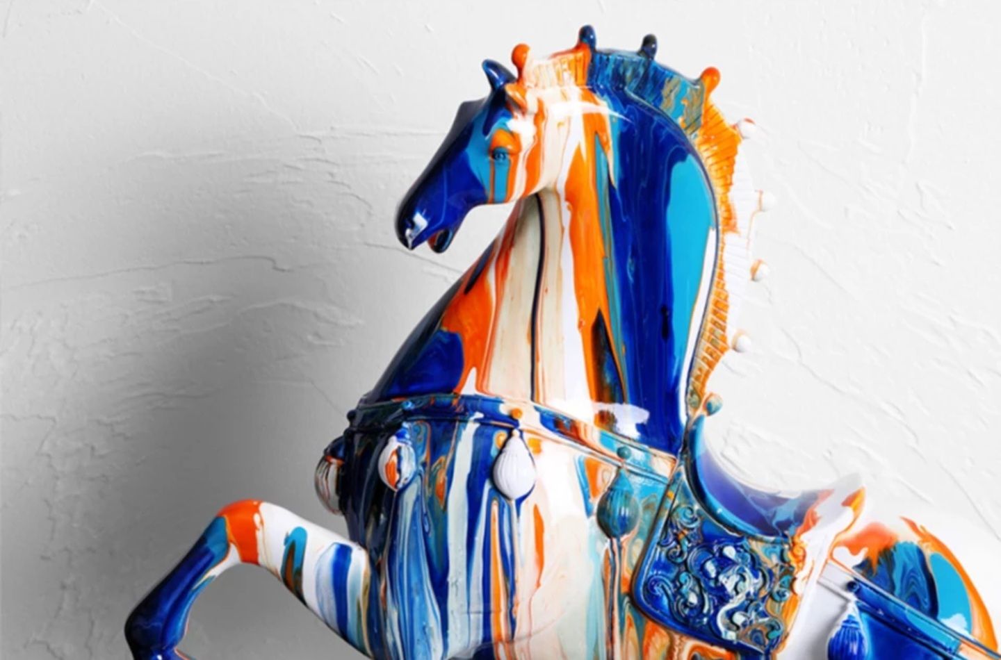 Patung Kuda Troya Premium Ornament Grafitti Pajangan Dekorasi Mewah_10