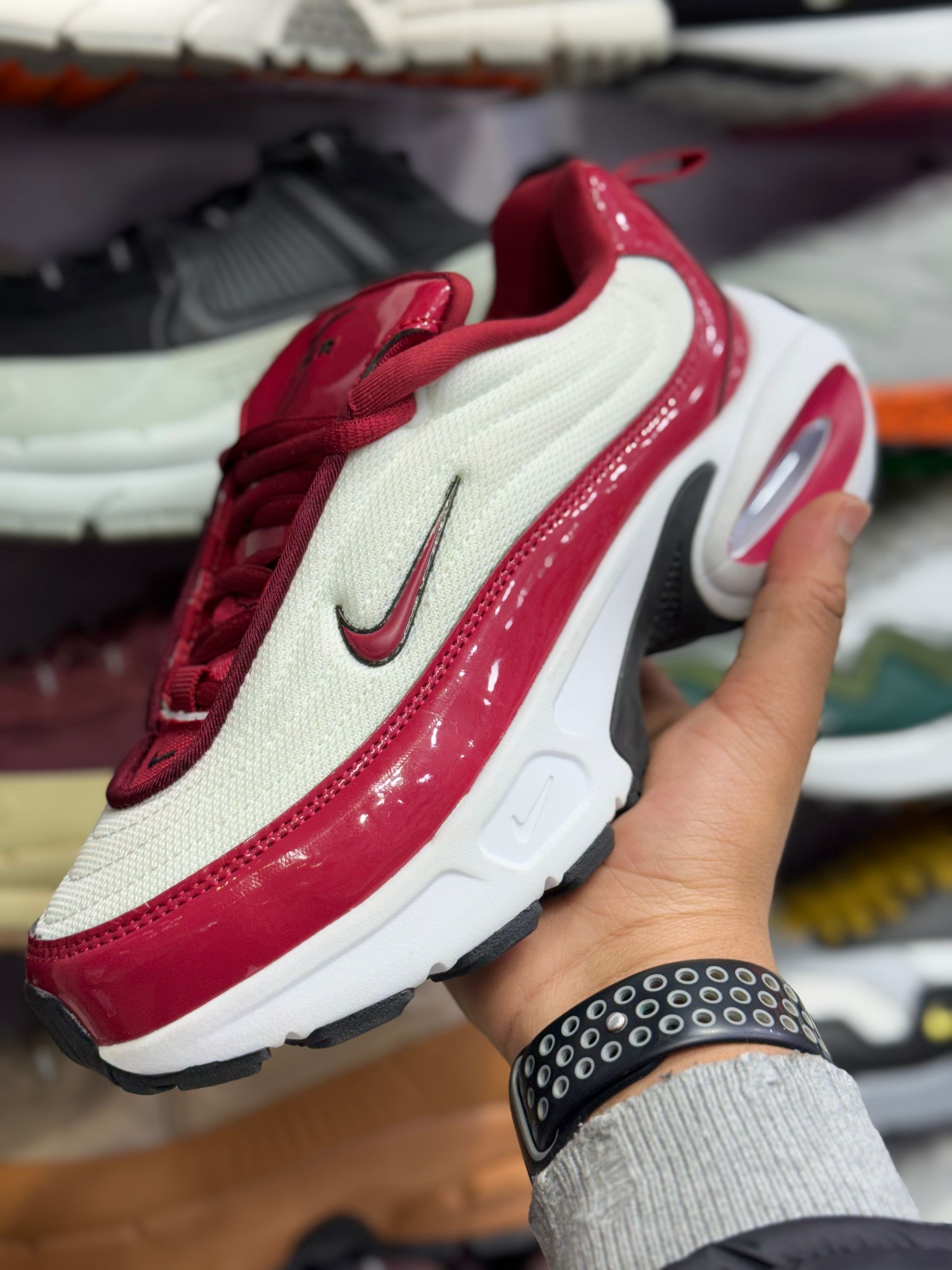 NIKE PORTAL_0