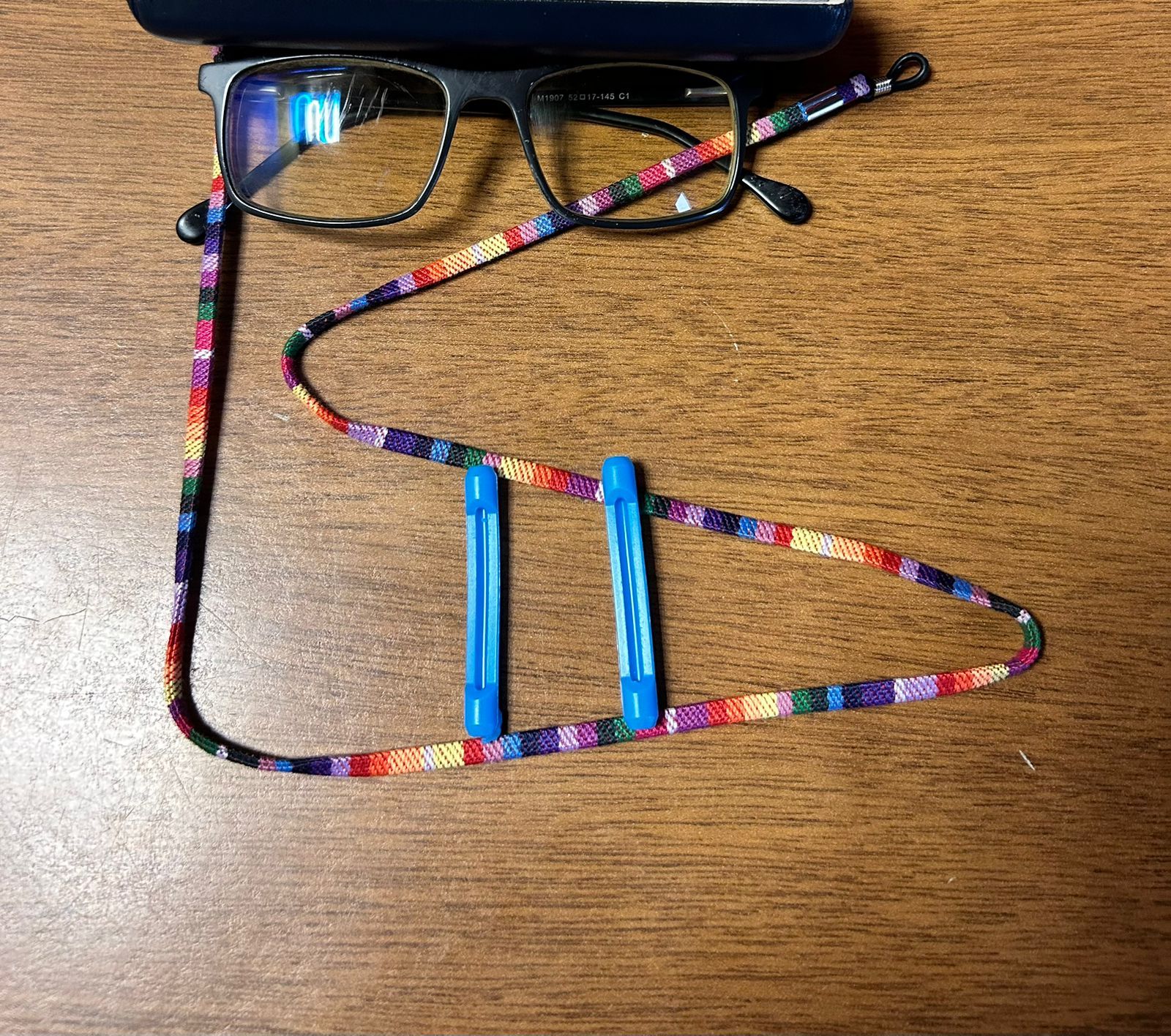 1 Bohemian String + 1 Pair Silicone Cover_0