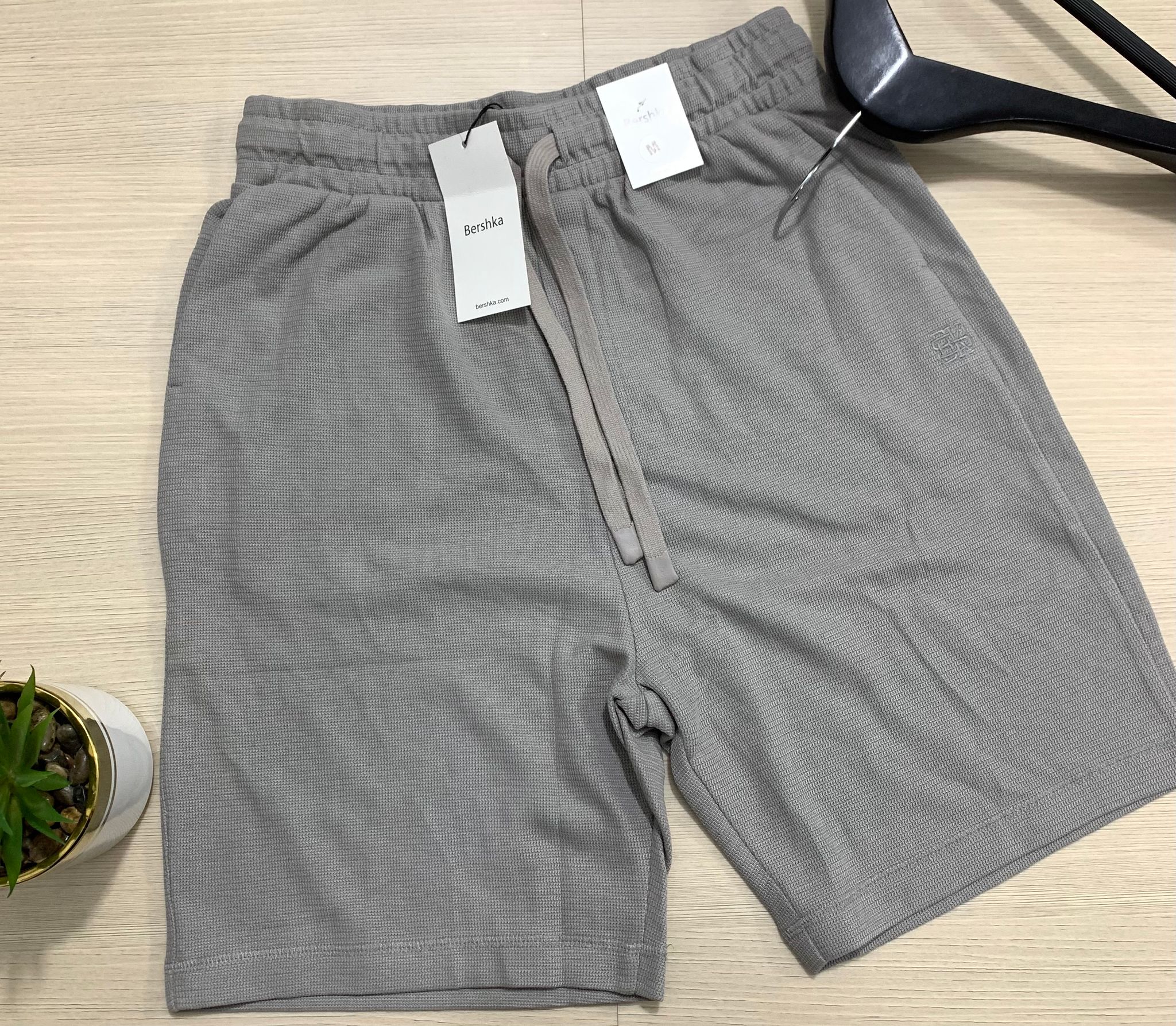 BERSHKA COTTON SHORTS -  BROWN_1