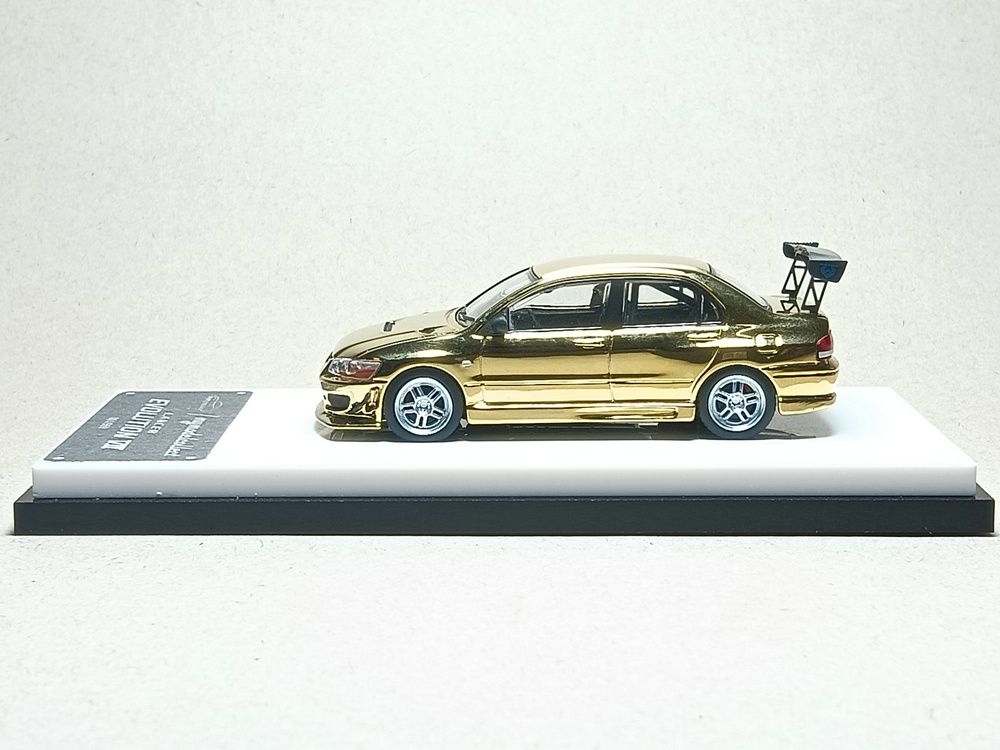MODELCOLLECT 1/64 MITSUBISHI EVO 7 - GOLD CHROME_7