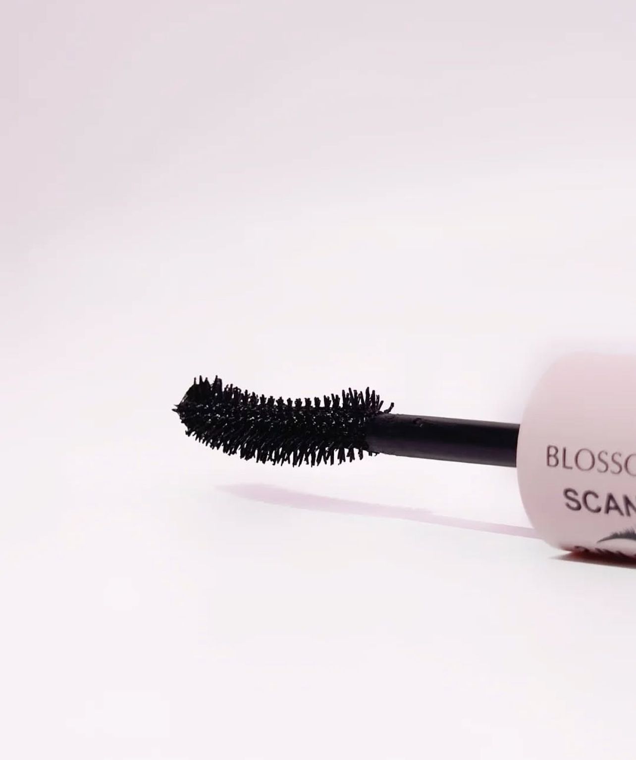BLOSSOMAKEUP™ SCANDALOUS – Mascara 2-en-1_1