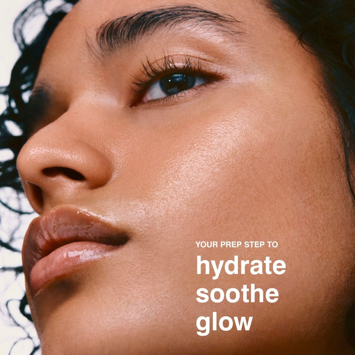 Rhode Glazing Milk Ceramide Facial Essence _1