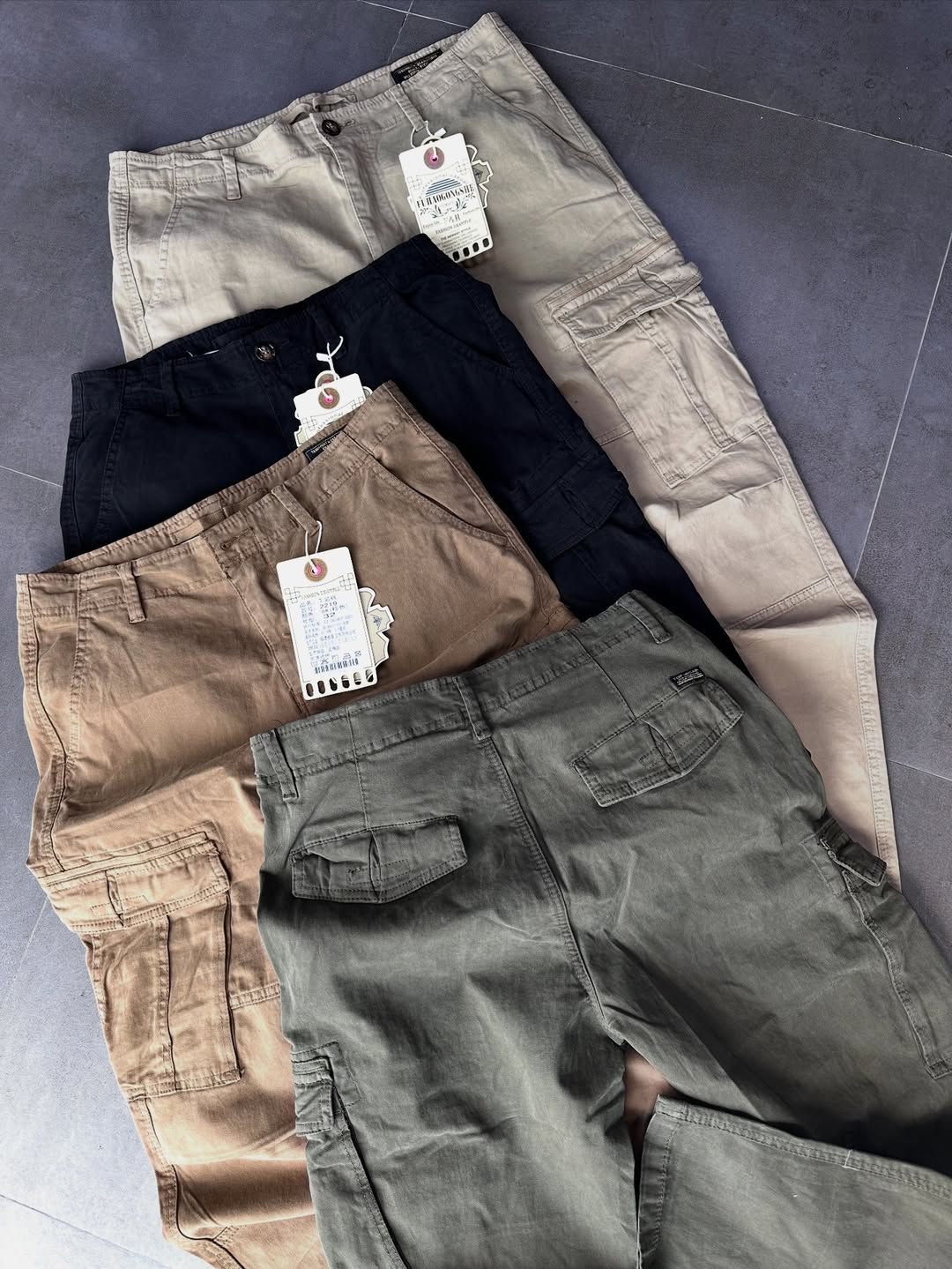 Cargo pants_0