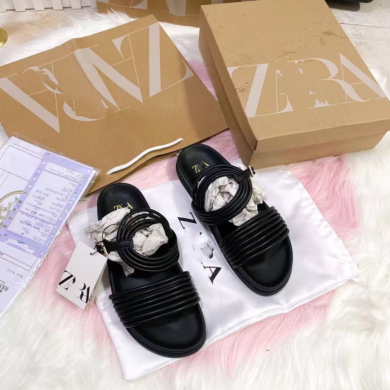 Sandals 19500 Black_0