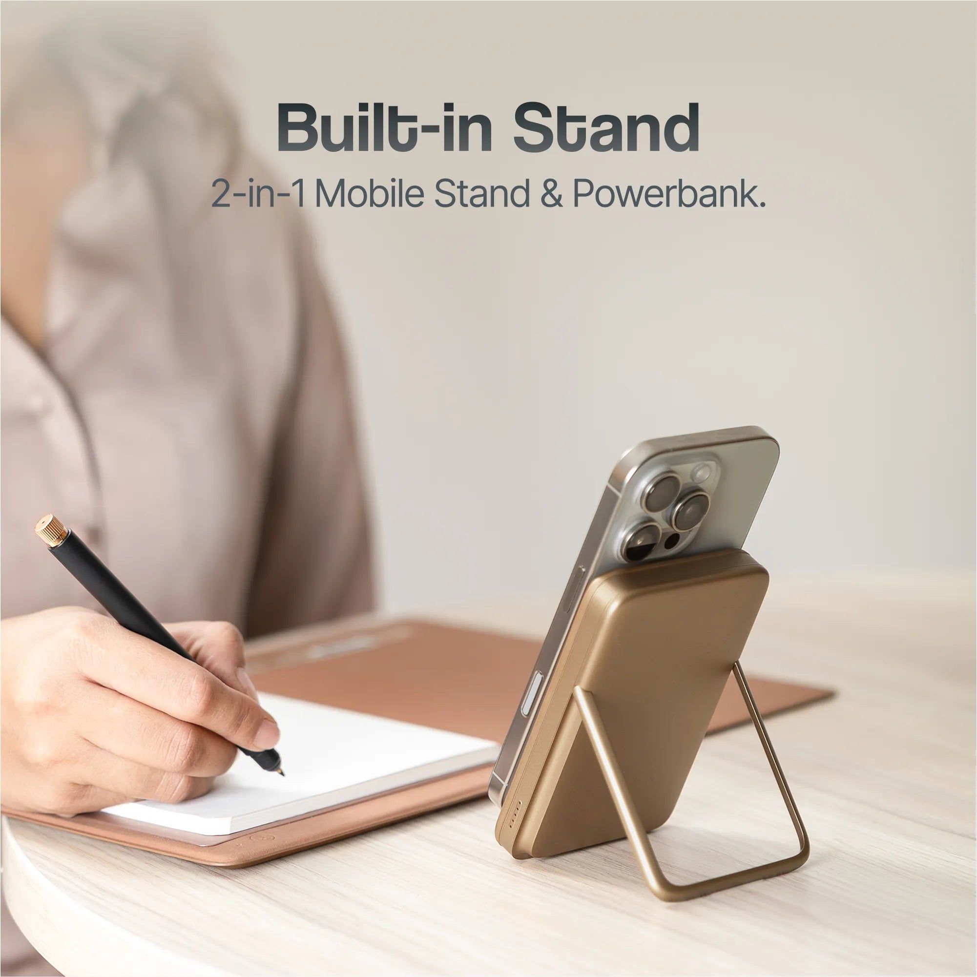 AerosynQ MagSurge 10000mAh Qi2 Certified Magsafe Wireless Fast Charging Power Bank for iPhone_2