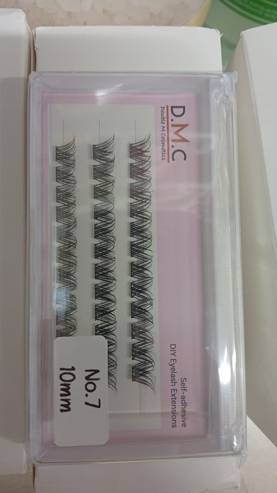 DMC SELF ADHESSIVE LASHES-NO GLUE NEEDED_0