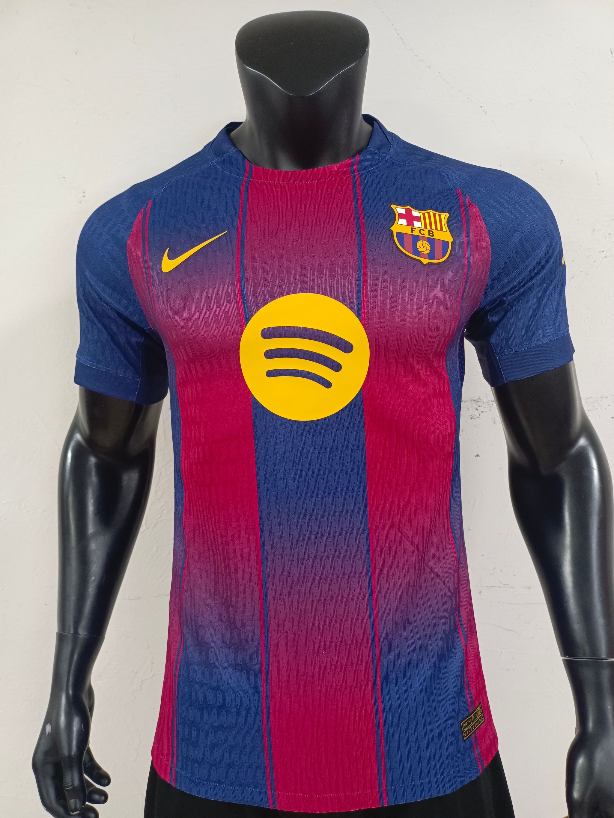 FC Barcelona 2025/26 Home Shirt (Blue / Red / Yellow)_7