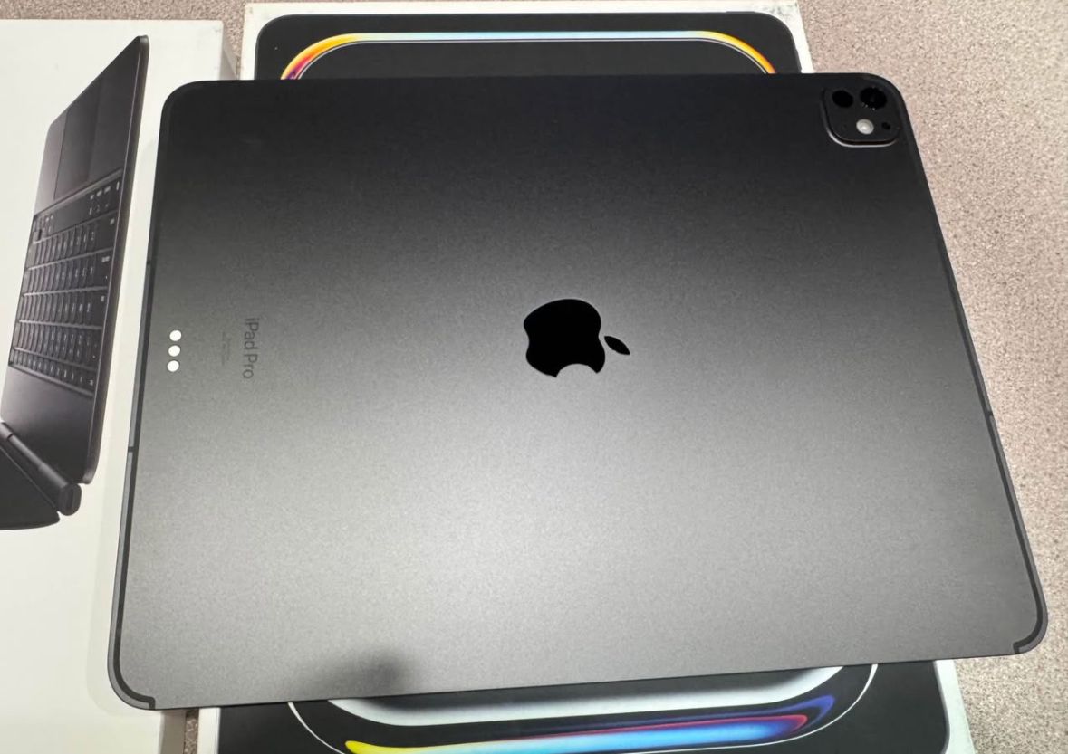 ✨ Apple iPad Pro M4 Cellular 13” + Magic Keyboard ✨_2