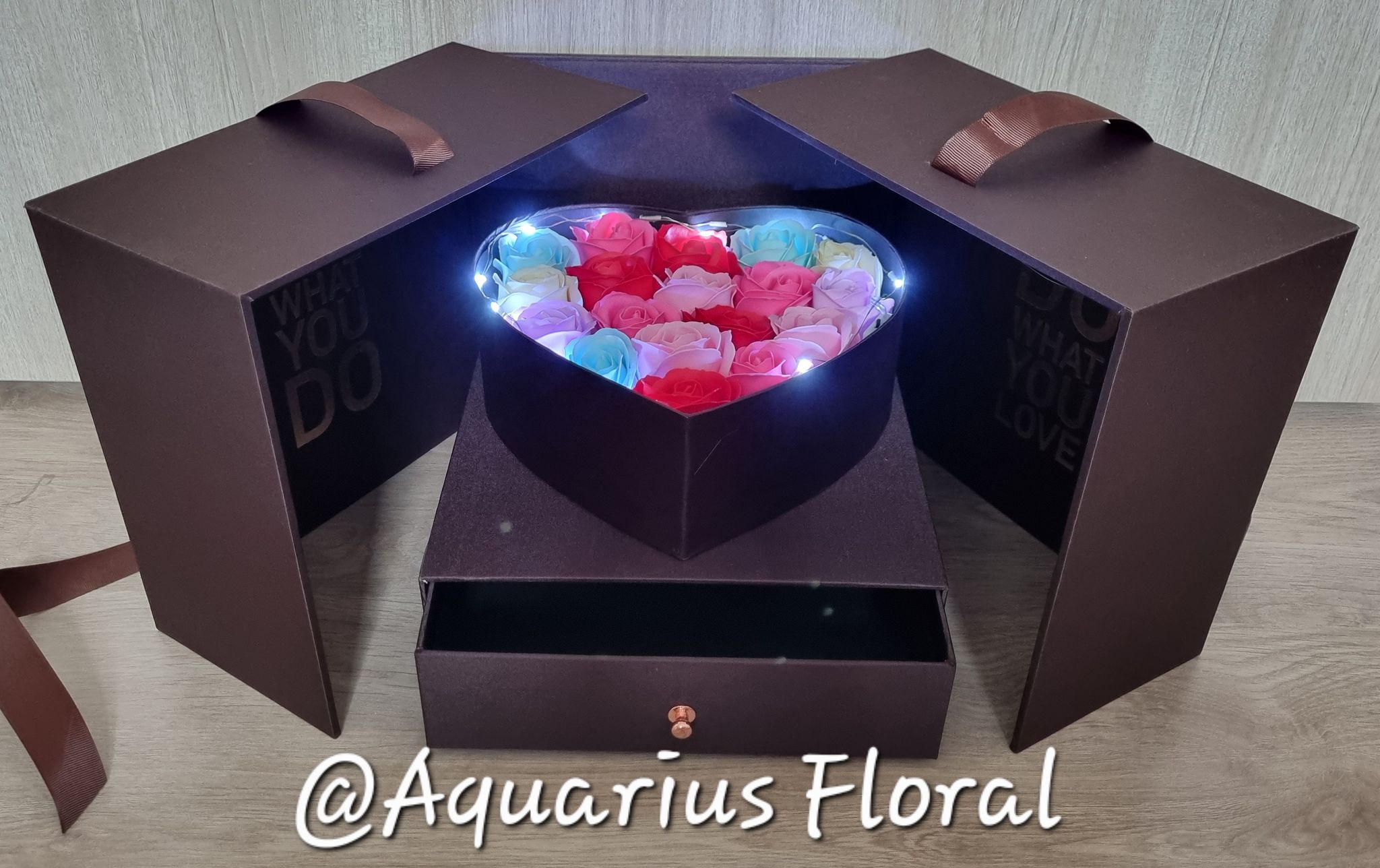 Heart-Shaped Floral Box with Drawer & LED Lights _0
