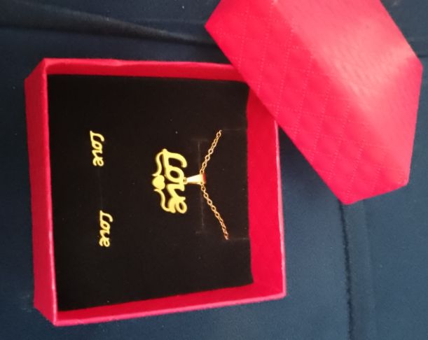 Collier pour femme avec coffret _4