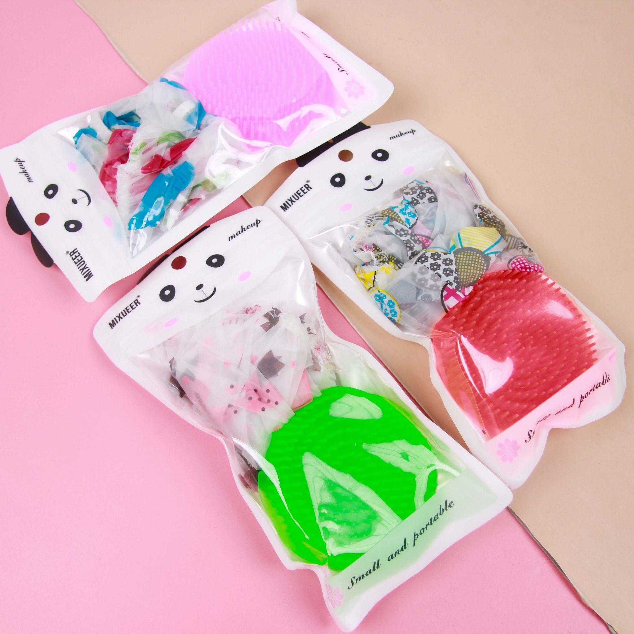 M-82 shampoo brush shower cap suit_0