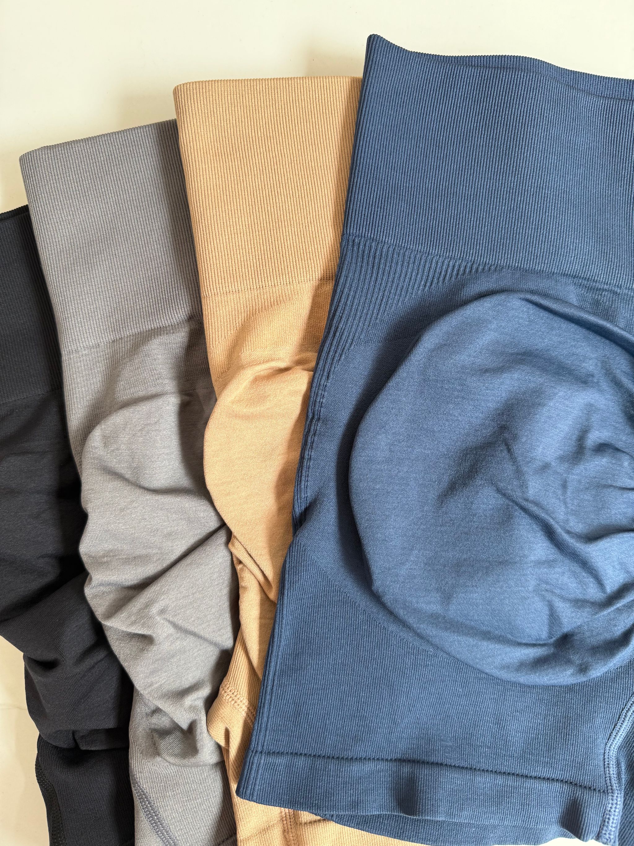 Shorts Canalé Curve — Talla L_3