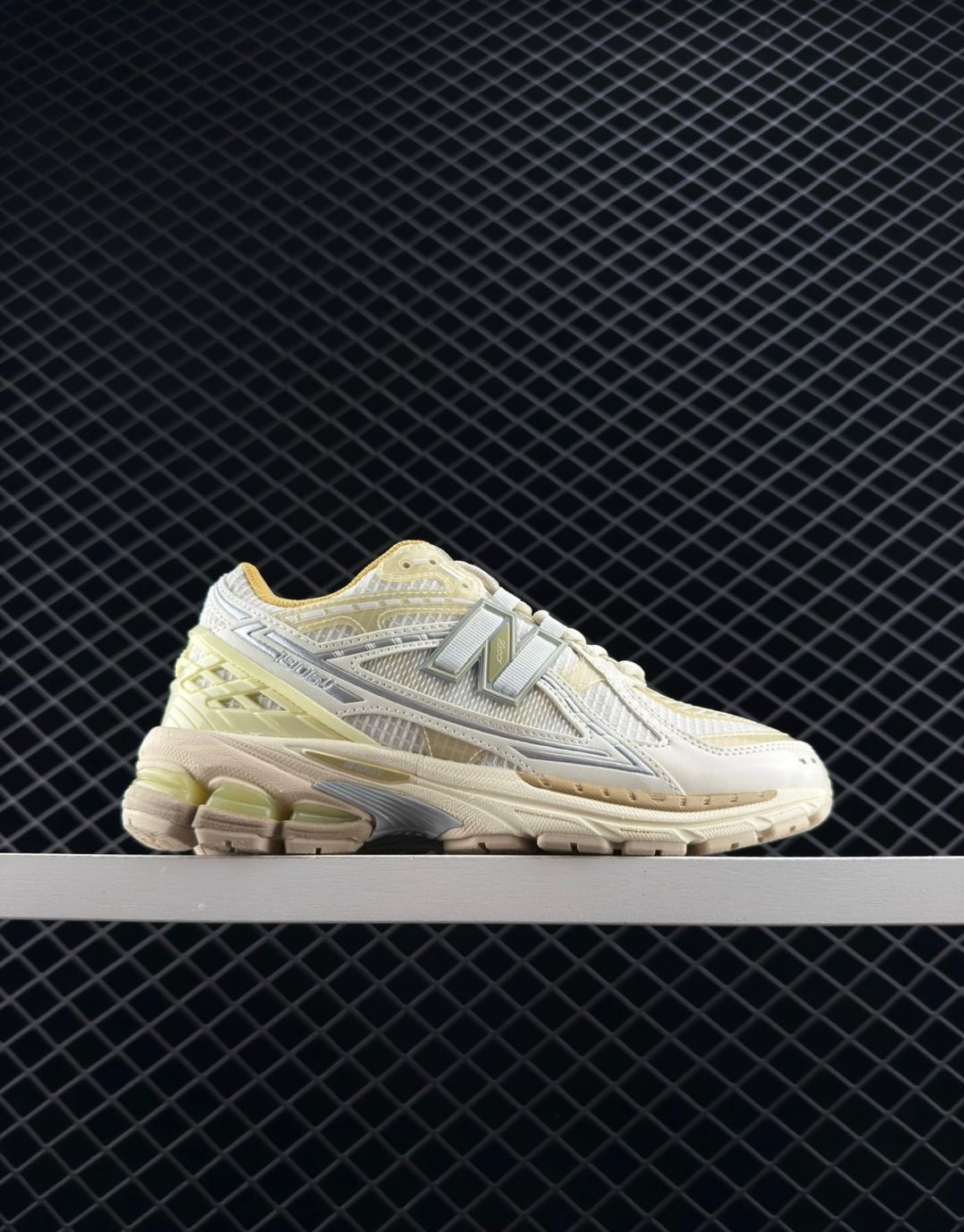 NEW BALANCE 1906R ‘Lunar New Year’_0