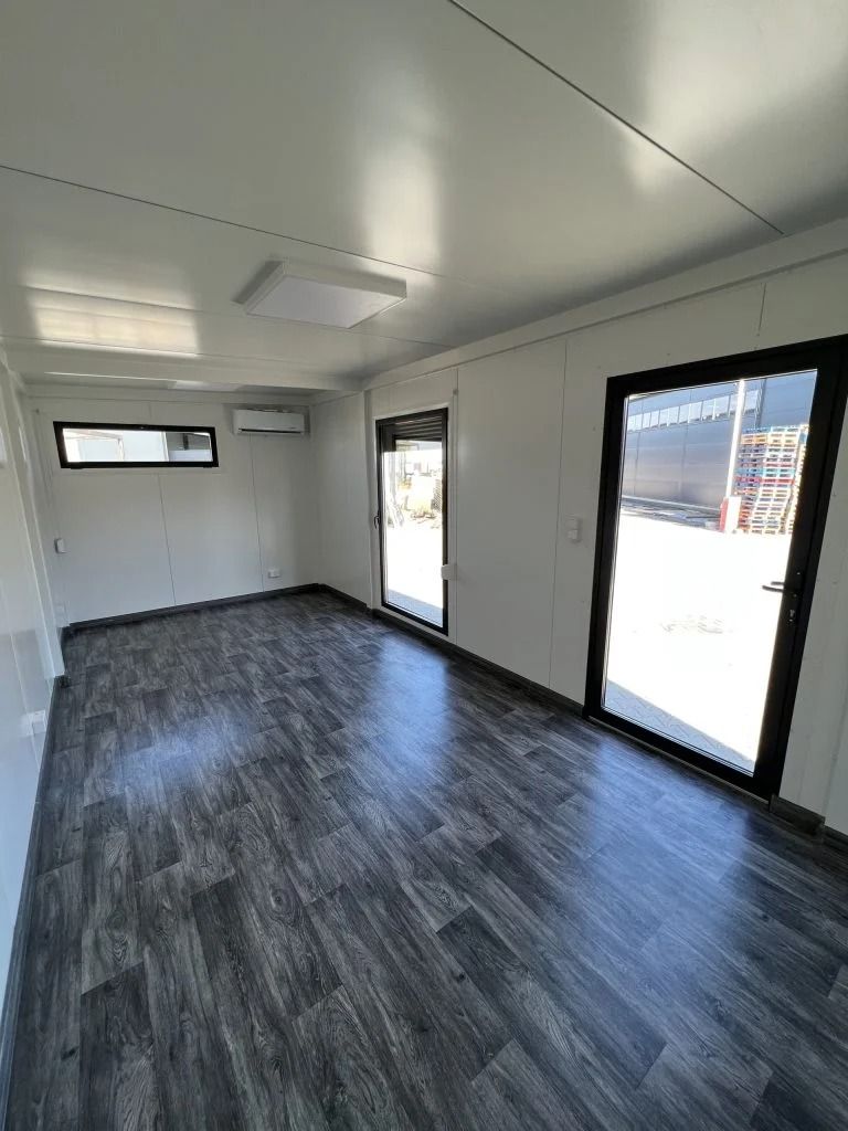 CASETA OBRA - OFICINA/ LV55_3