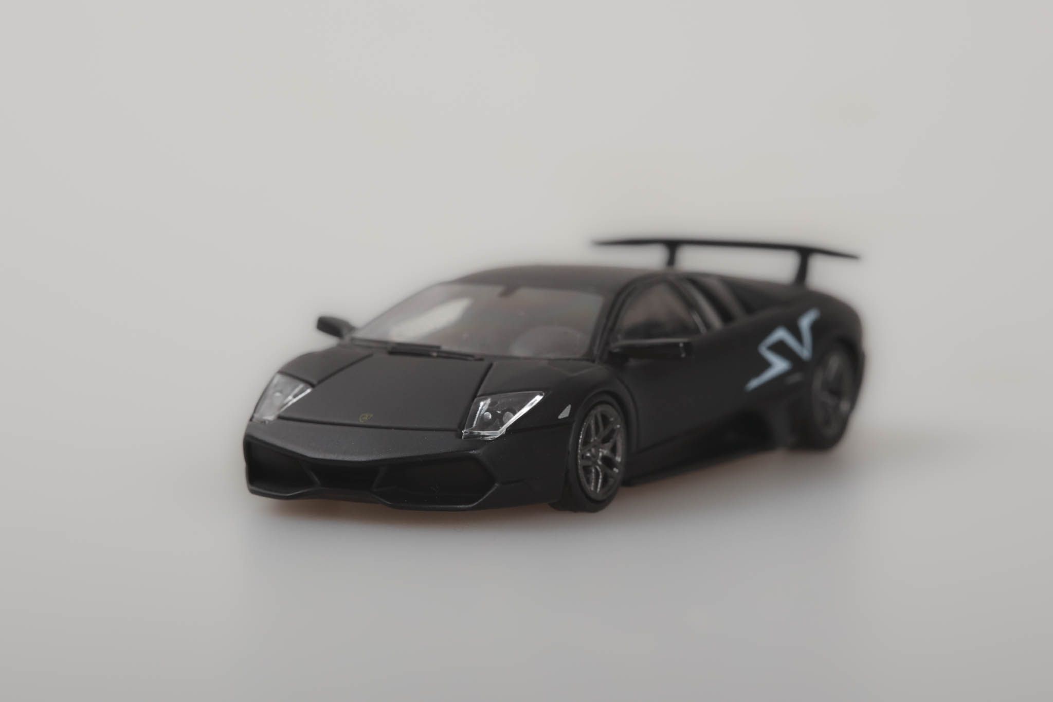 HIGHREV MODEL 1/64 LAMBORGHINI MURCIELAGO LP670-4 SV_12