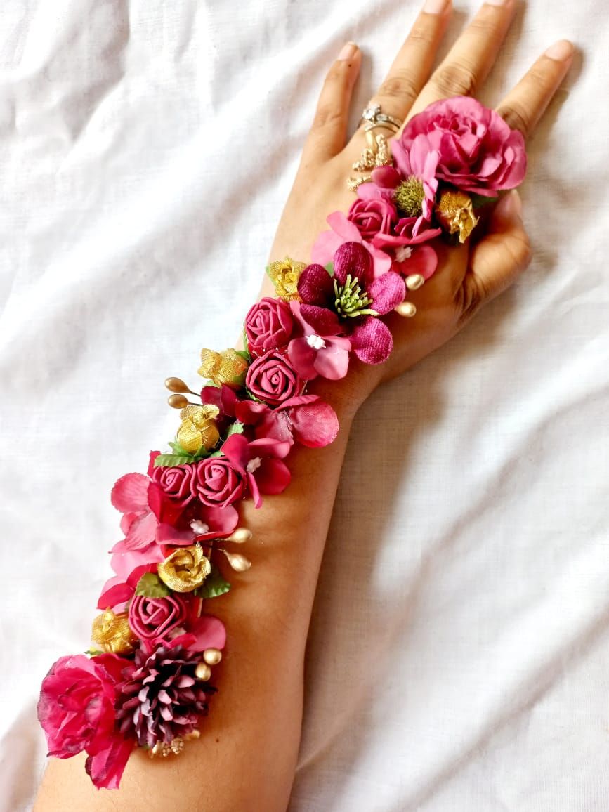 Tattoo Corsage – Bridal Floral Elegance 🌸✨_3