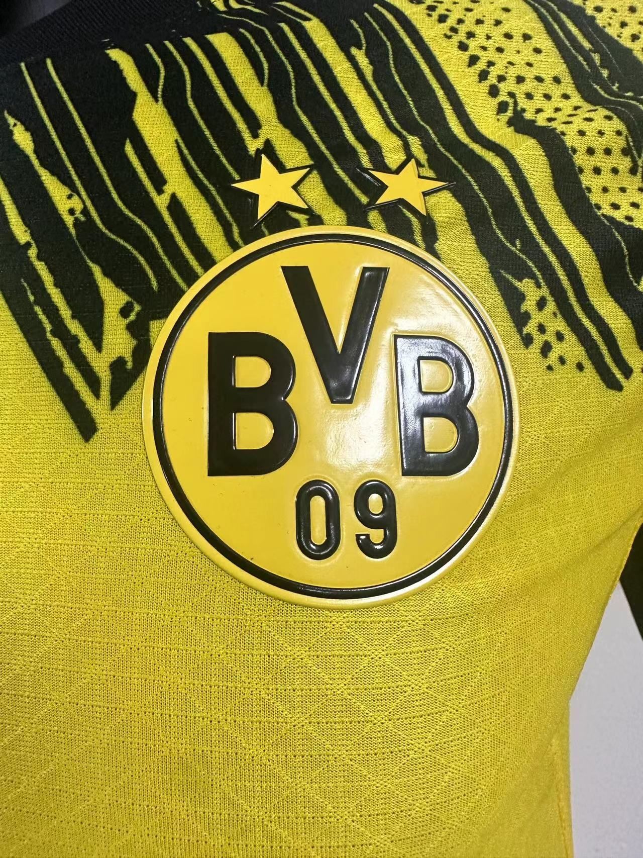 Borussia Dortmund 2025/26 Home shirt (Yellow / Black)_3