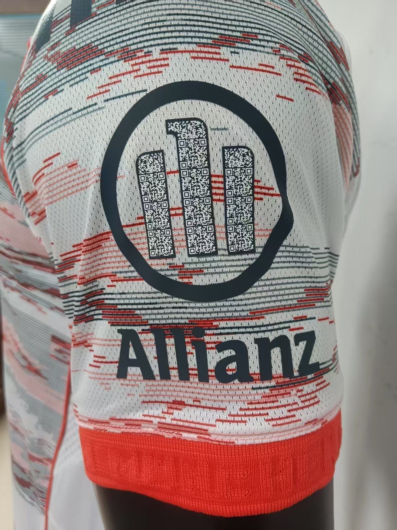 Fc Bayern 2025/26 Away Shirt (White)_4