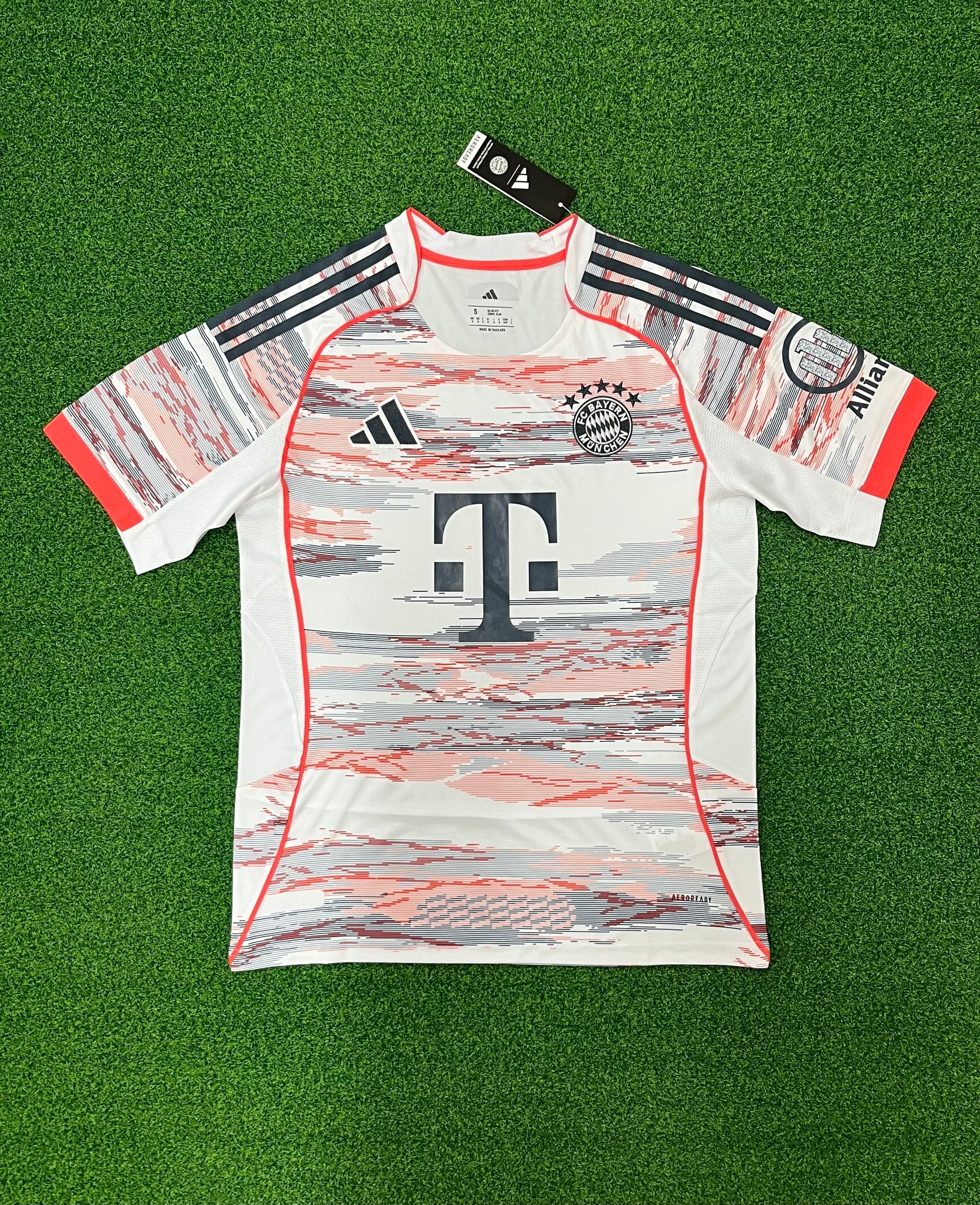 Fc Bayern 2025/26 Away Shirt (White)_9