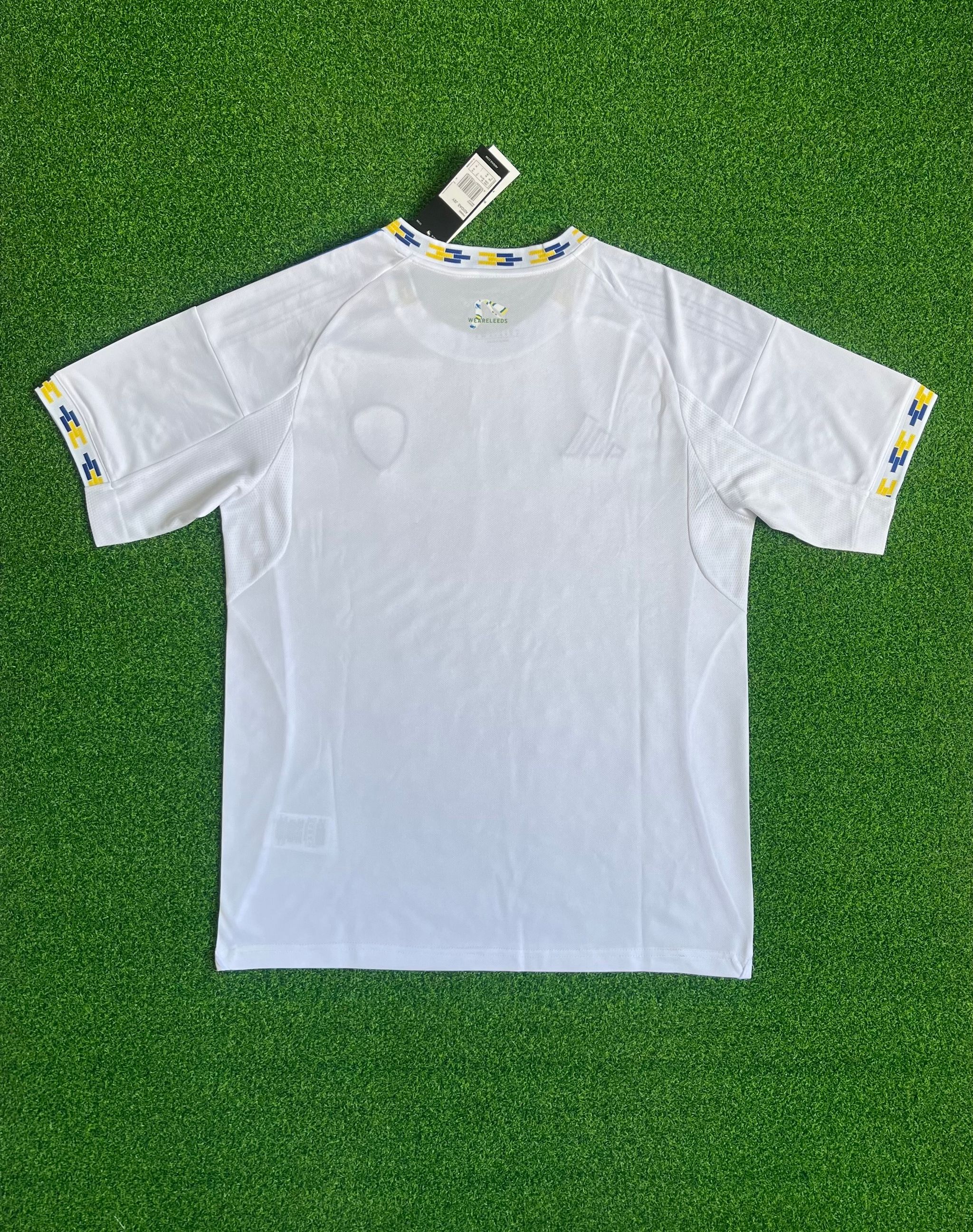 Leeds United 2025/26 Home Shirt (White)_5