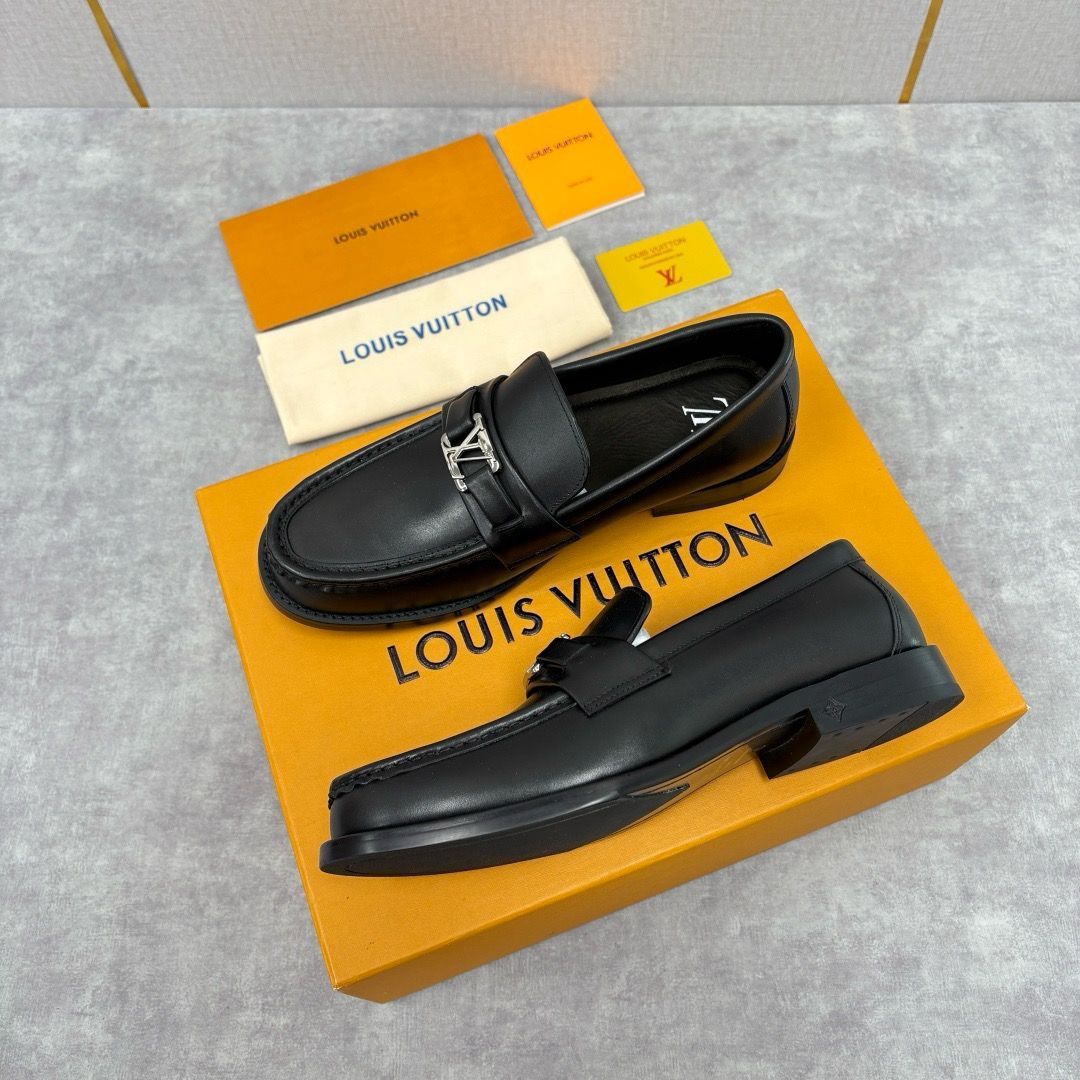 LOUIS VUITTON _1