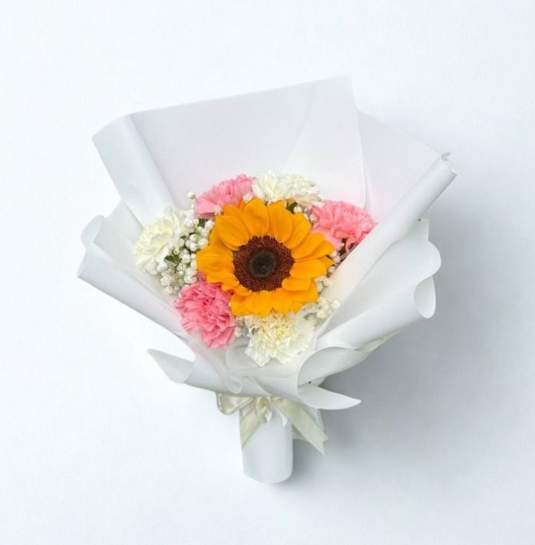 Sunflower & Carnation Bouquet_0