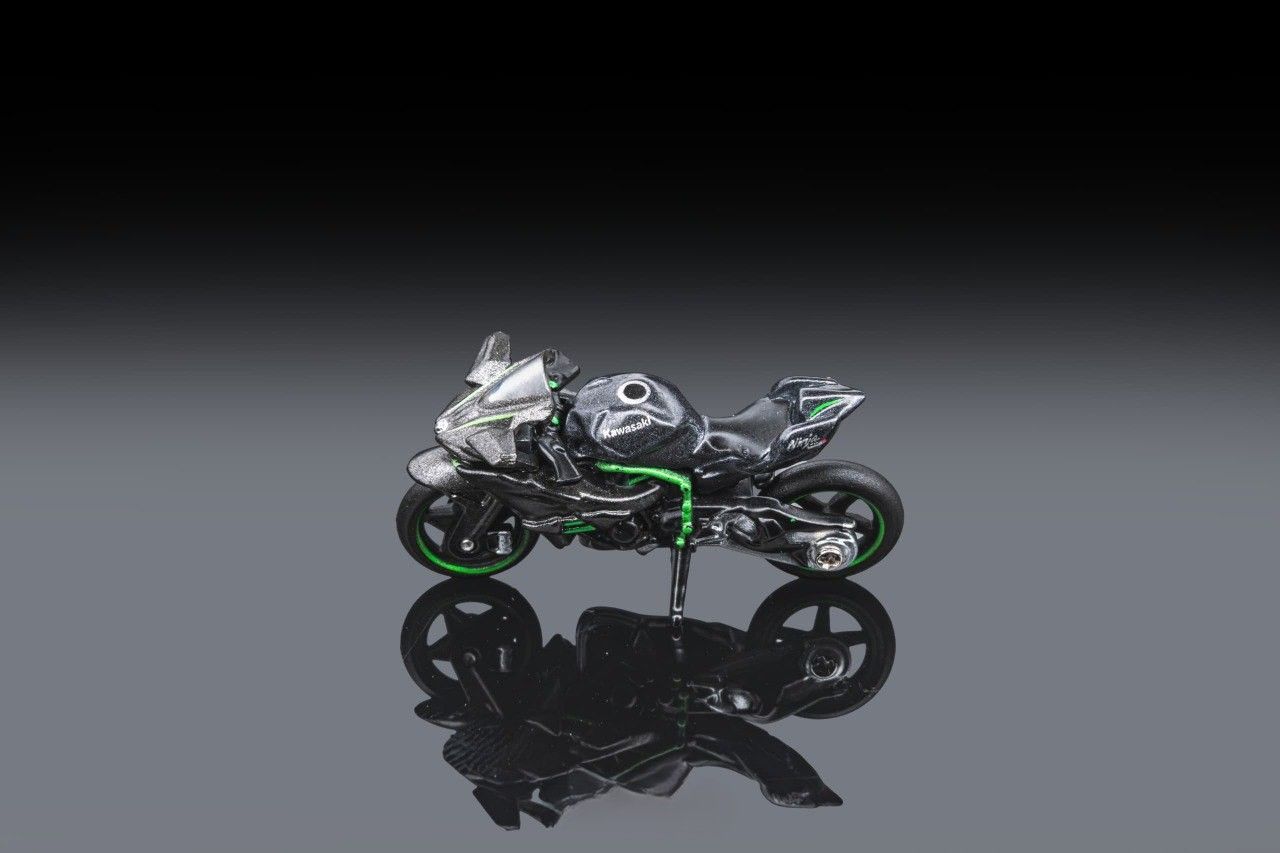 KAWASAKI H2R MODEL 1/64 - BLACK_0