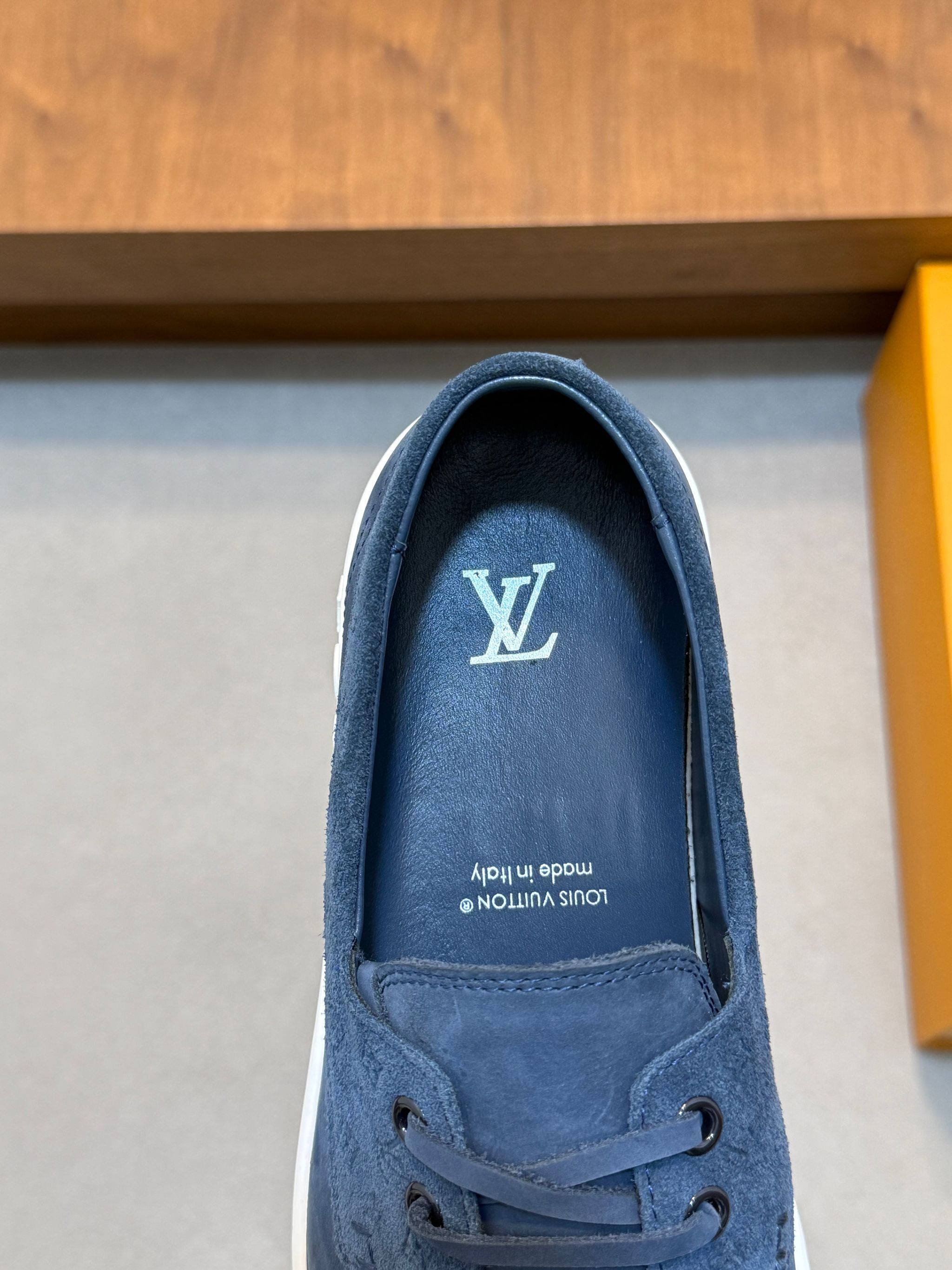 LOUIS VUITTON _6