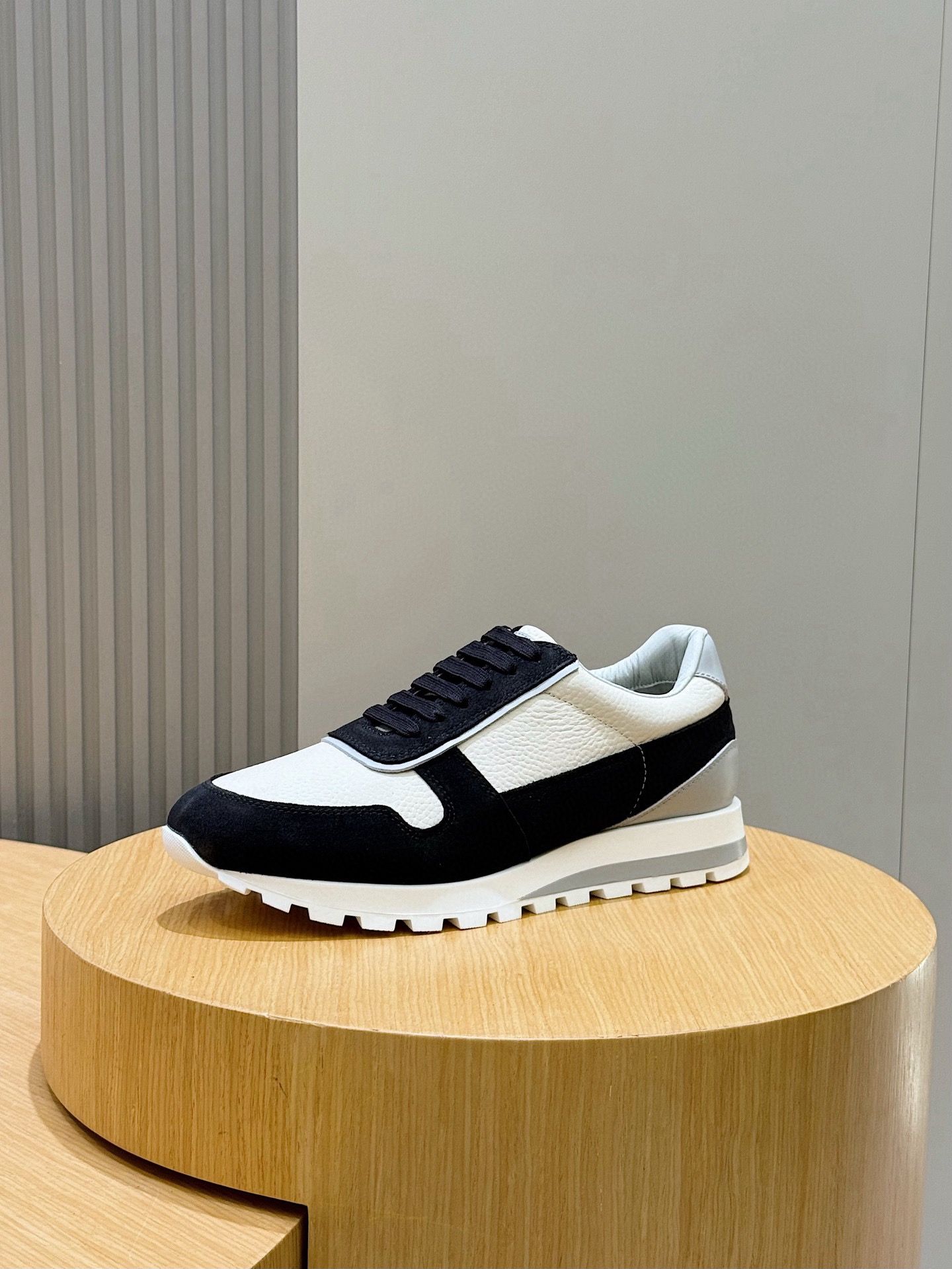 BRUNELLO CUCINELLI  _1