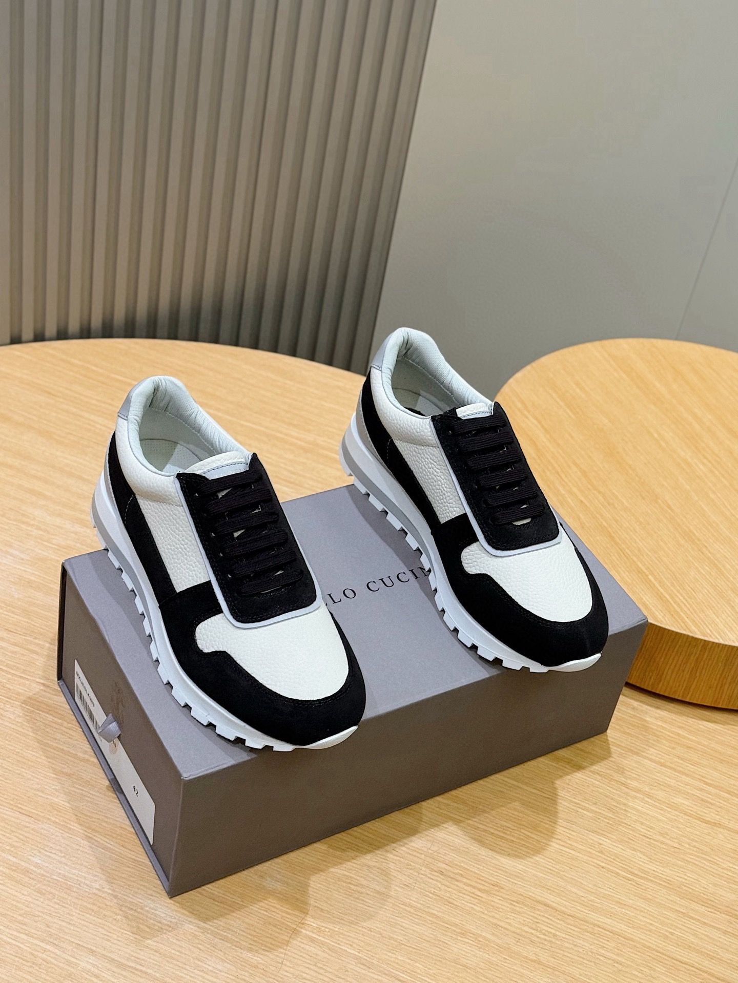 BRUNELLO CUCINELLI  _3