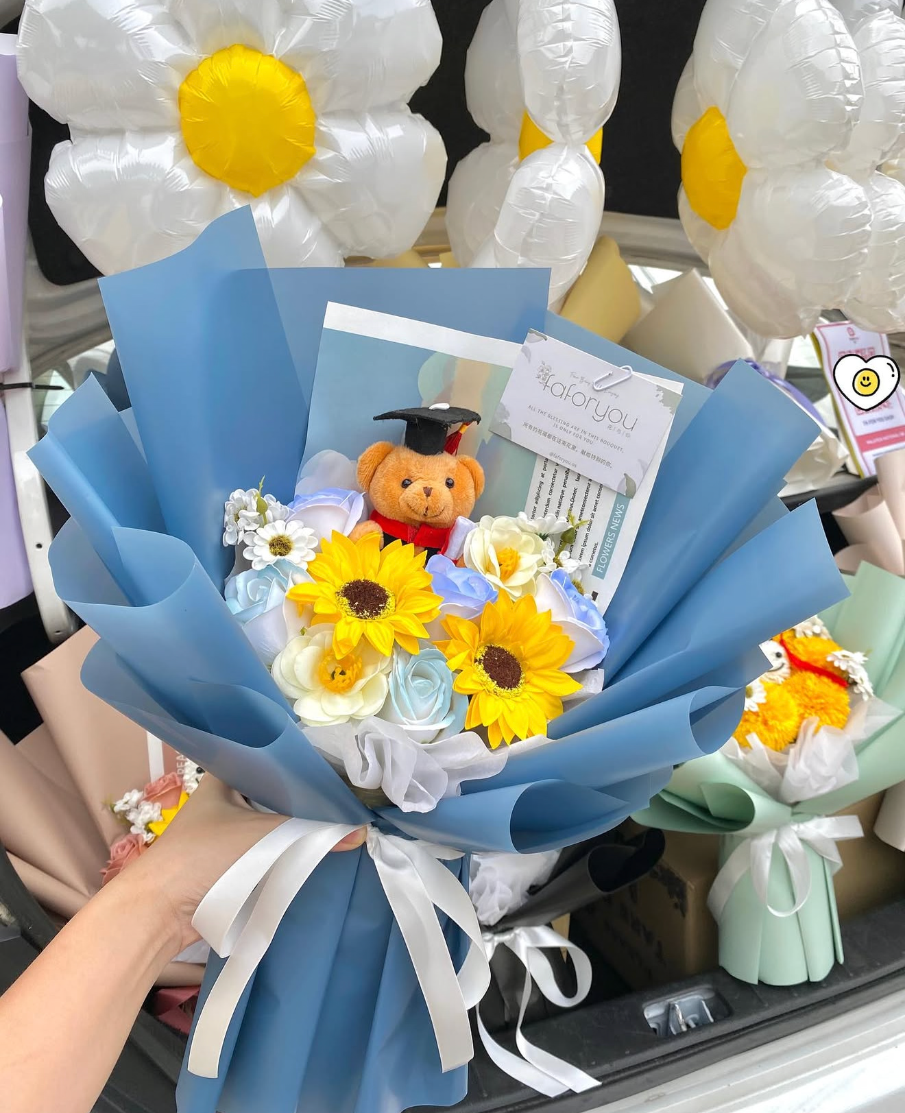 (GB009) Graduation Bear Mixed Soap Flower Bouquet_0