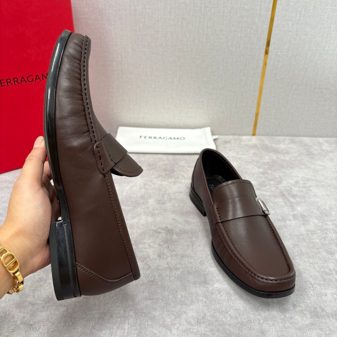 FERRAGAMO _4