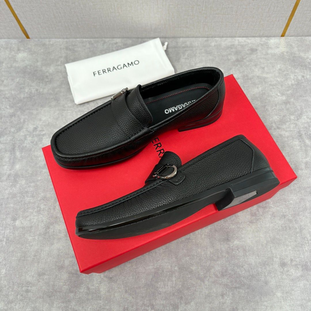 FERRAGAMO _2